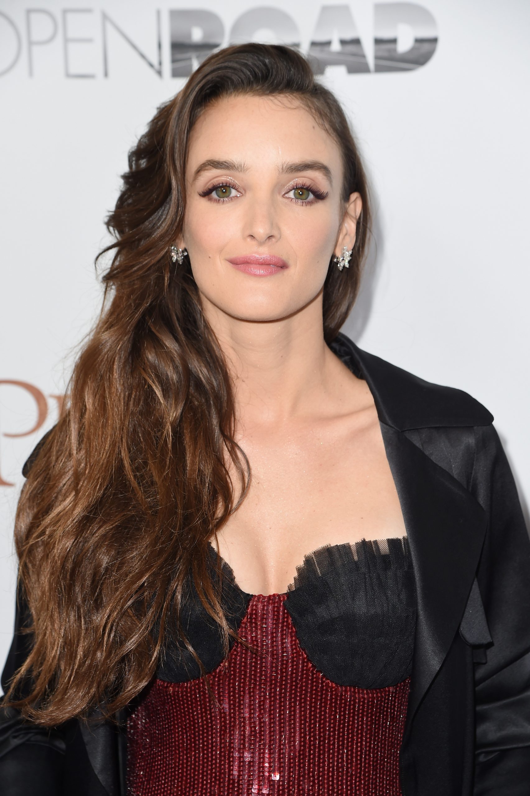 Charlotte Le Bon photo 2