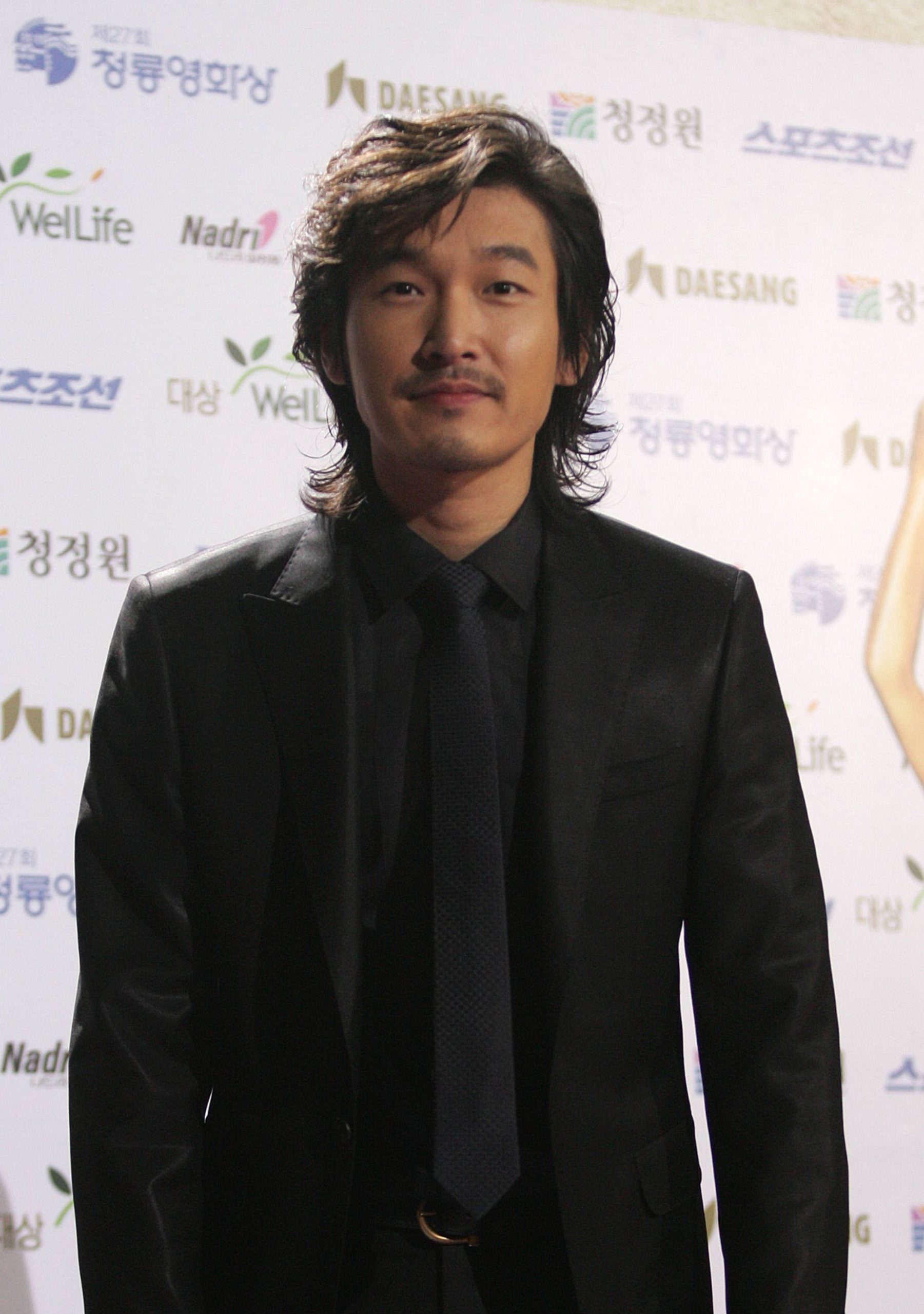 Cho Seung-woo photo 2