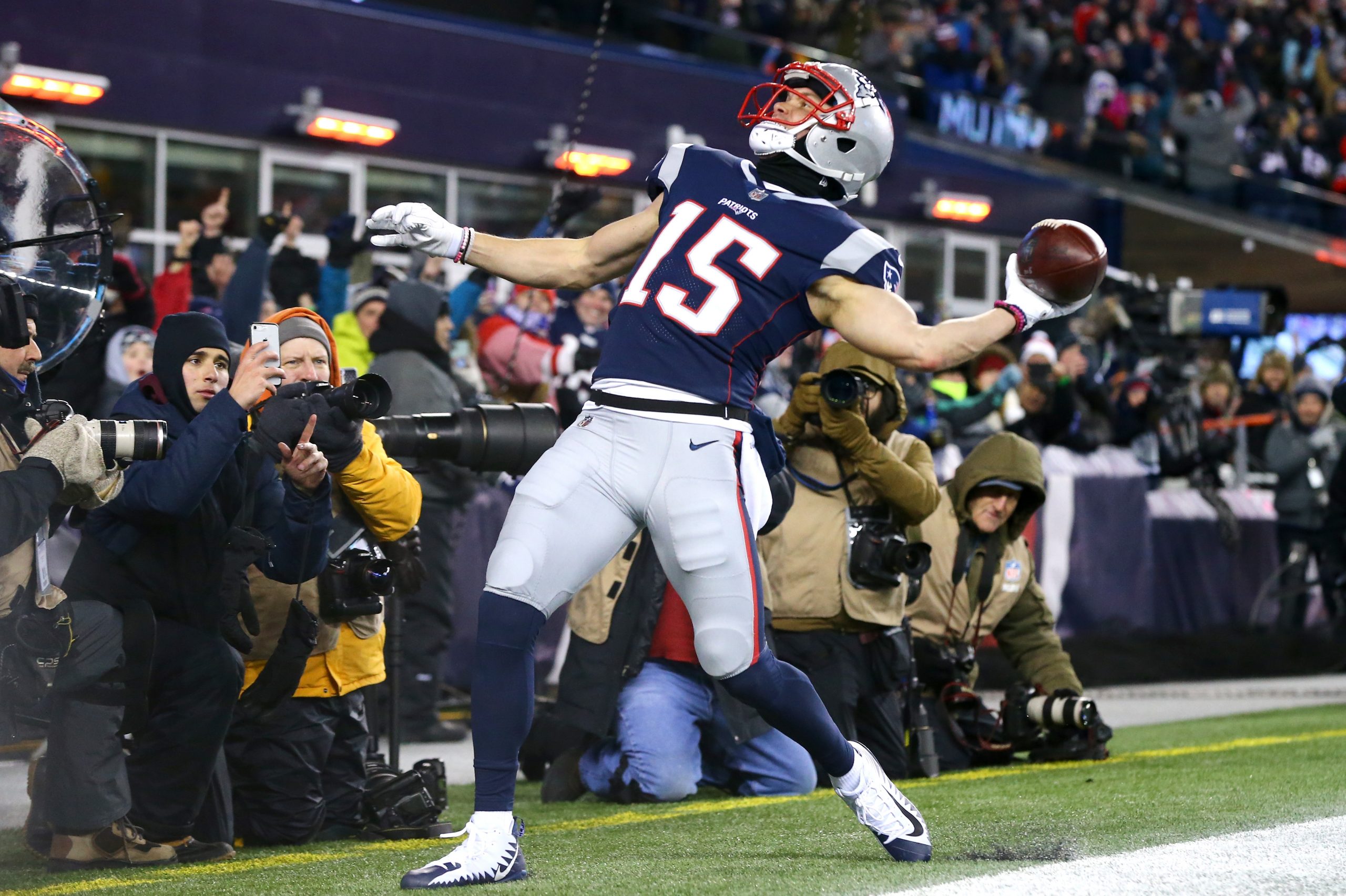 Chris Hogan photo 2