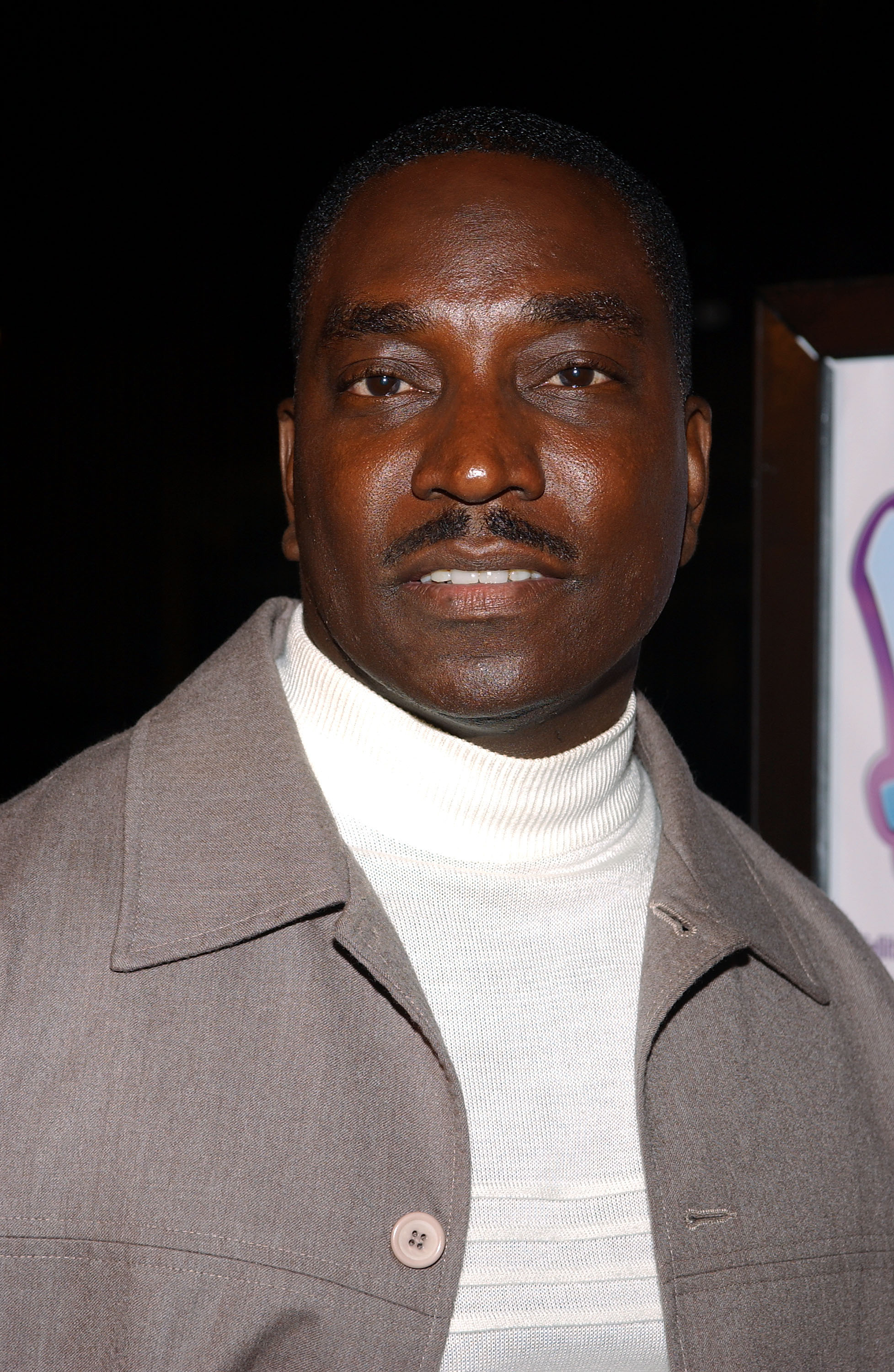 Clifton Powell photo