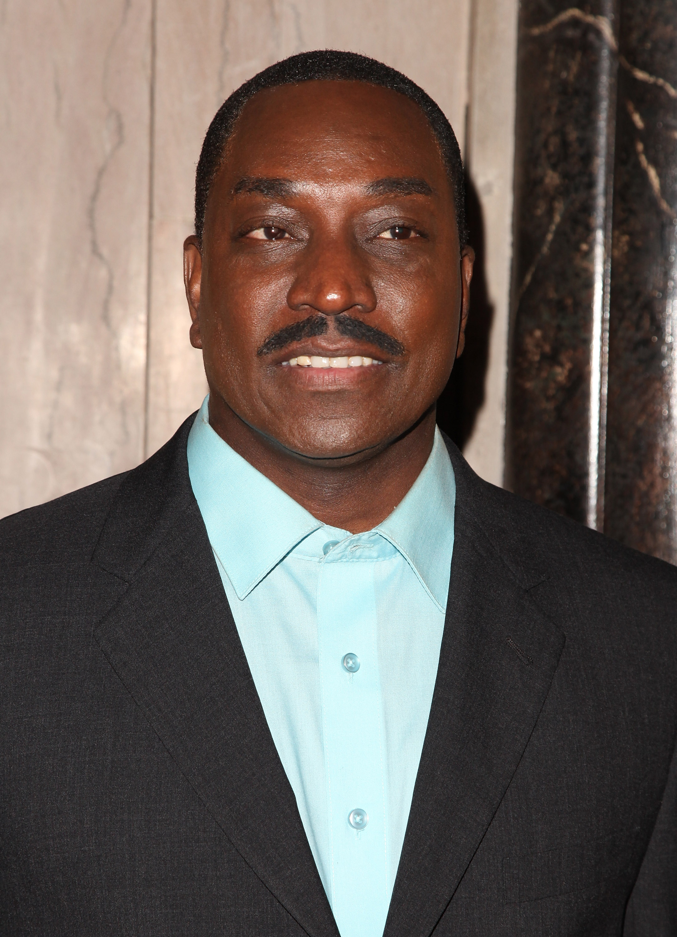 Clifton Powell photo 3