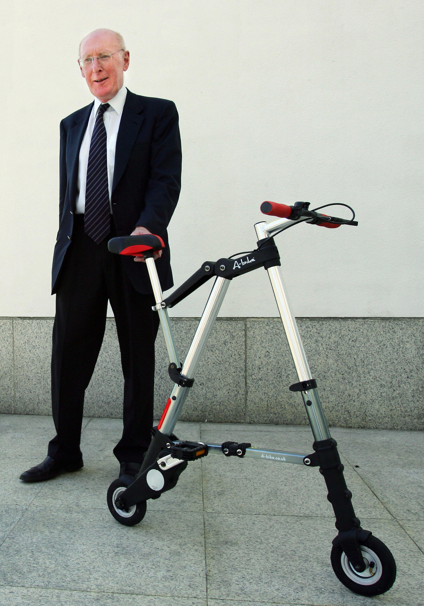 Clive Sinclair photo 3