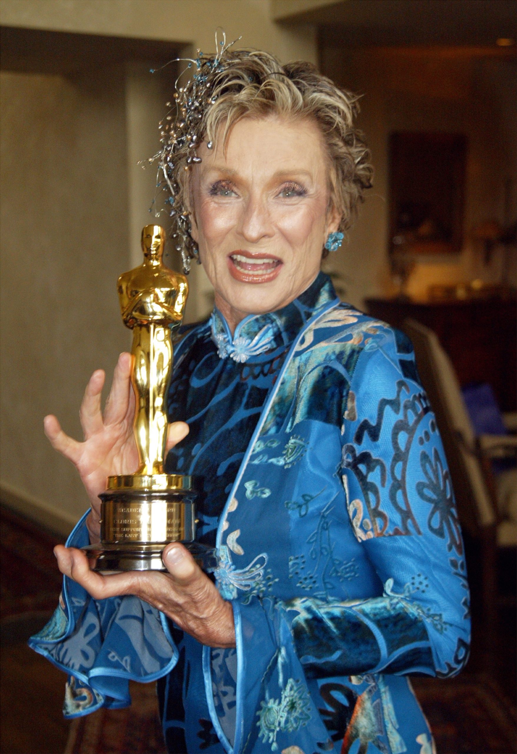 Cloris Leachman photo 3