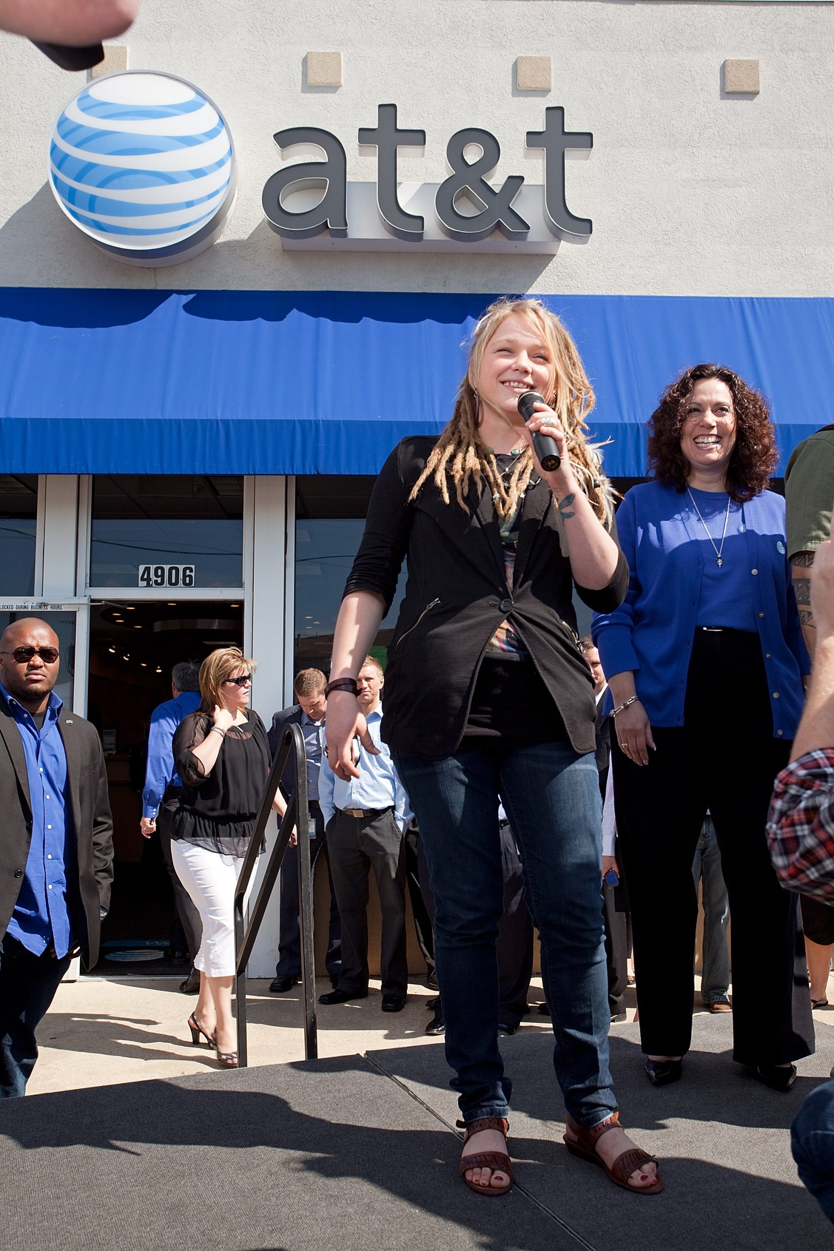 Crystal Bowersox photo 2