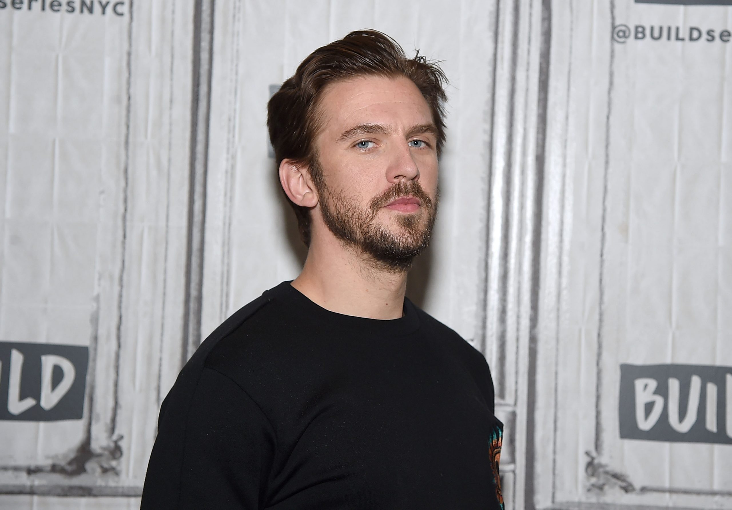 Dan Stevens photo 3