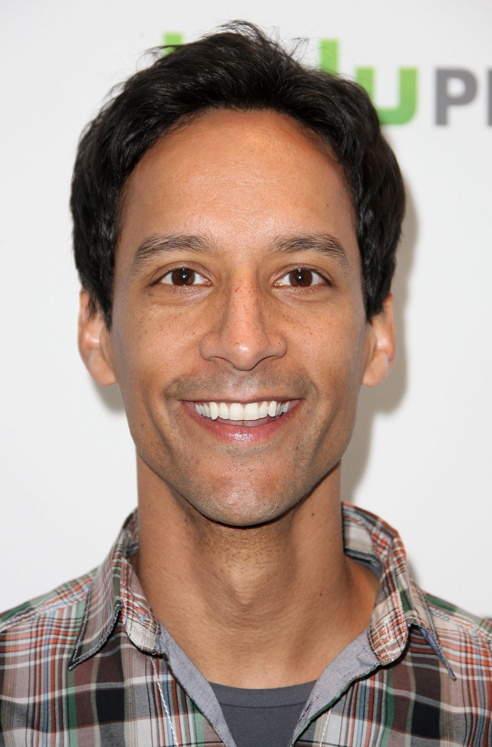 Danny Pudi photo 3