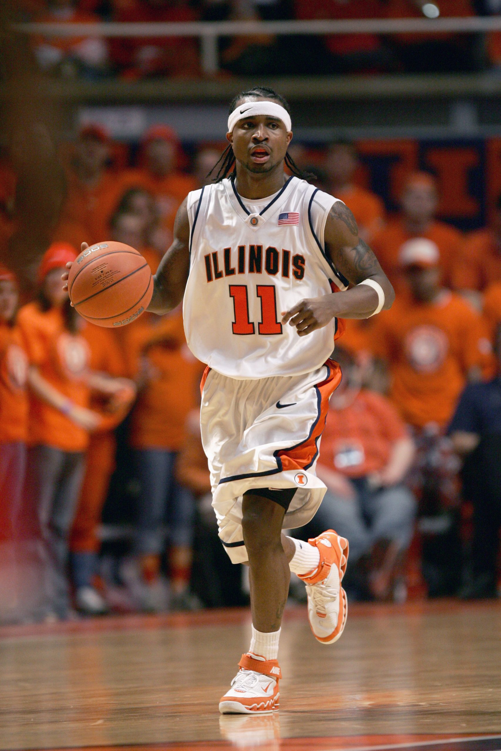 Dee Brown photo