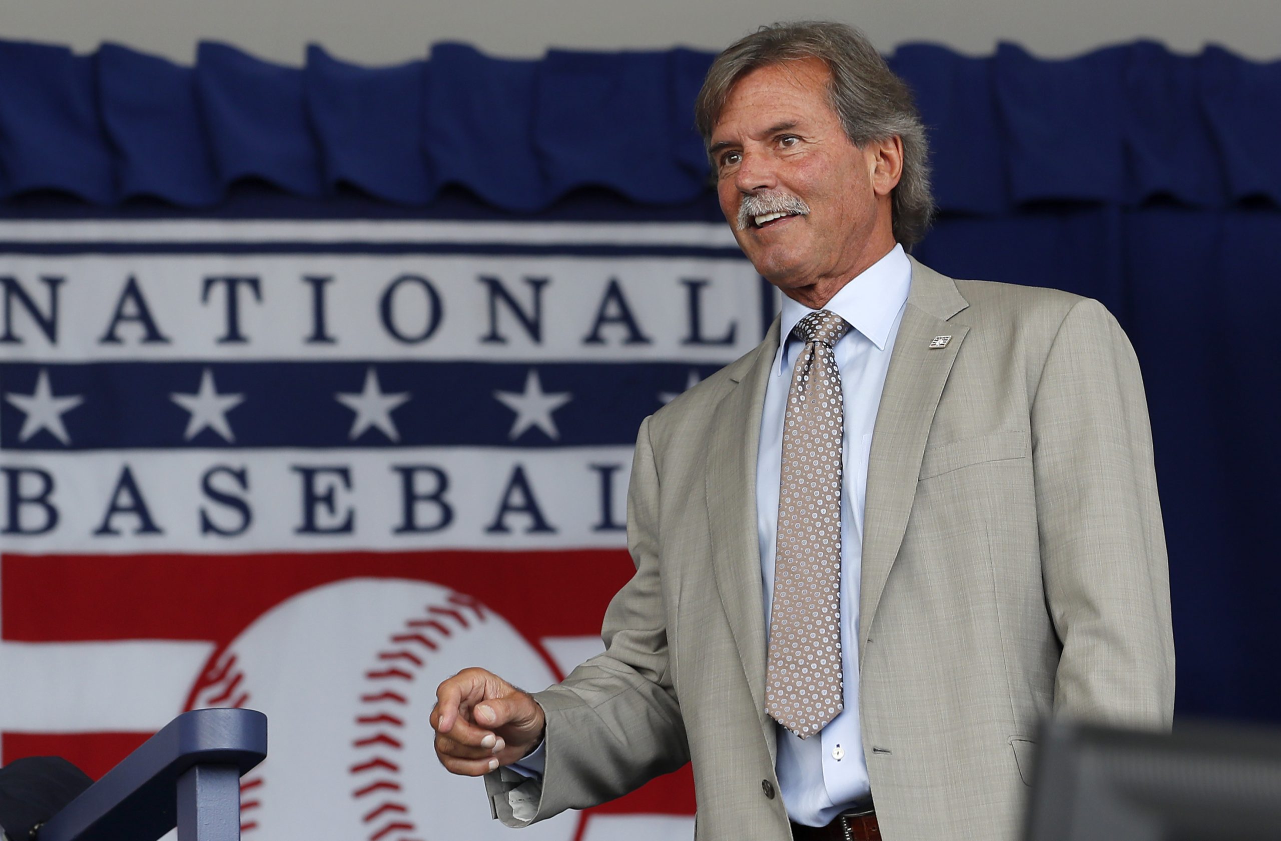 Dennis Eckersley photo 3