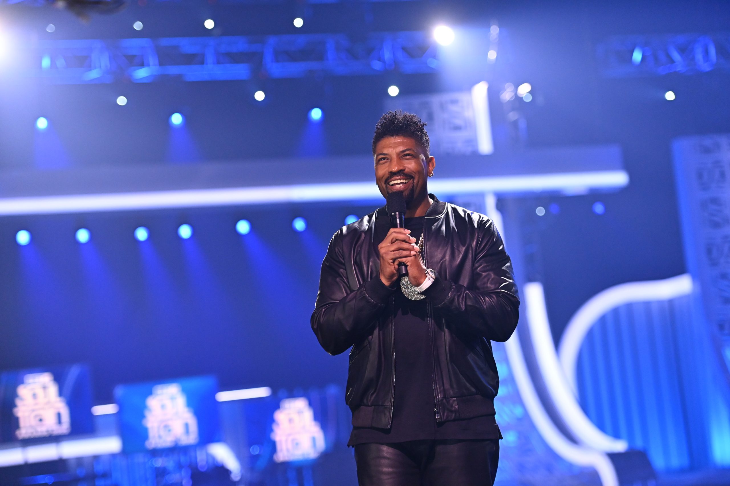 Deon Cole photo 3