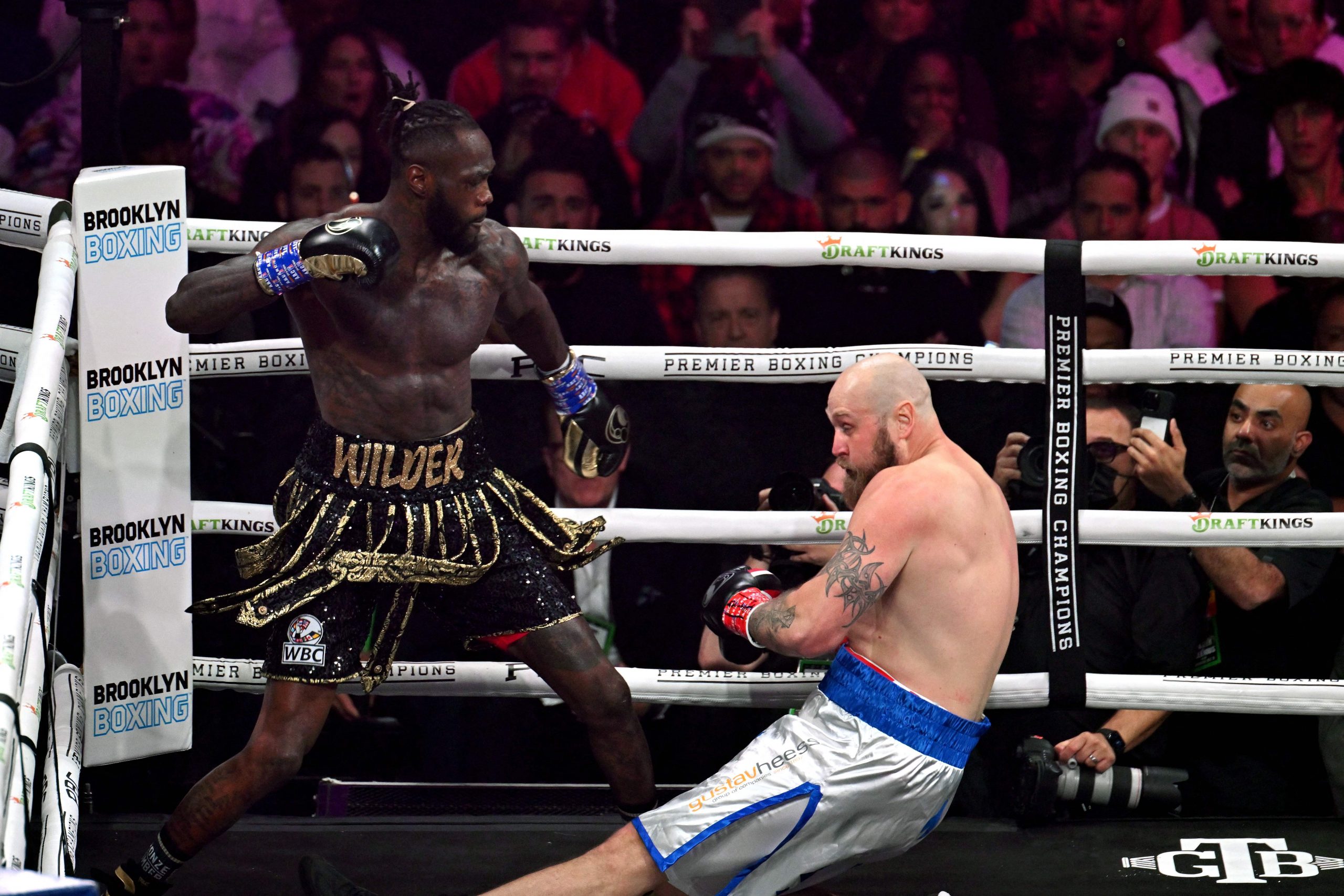 Deontay Wilder photo 3