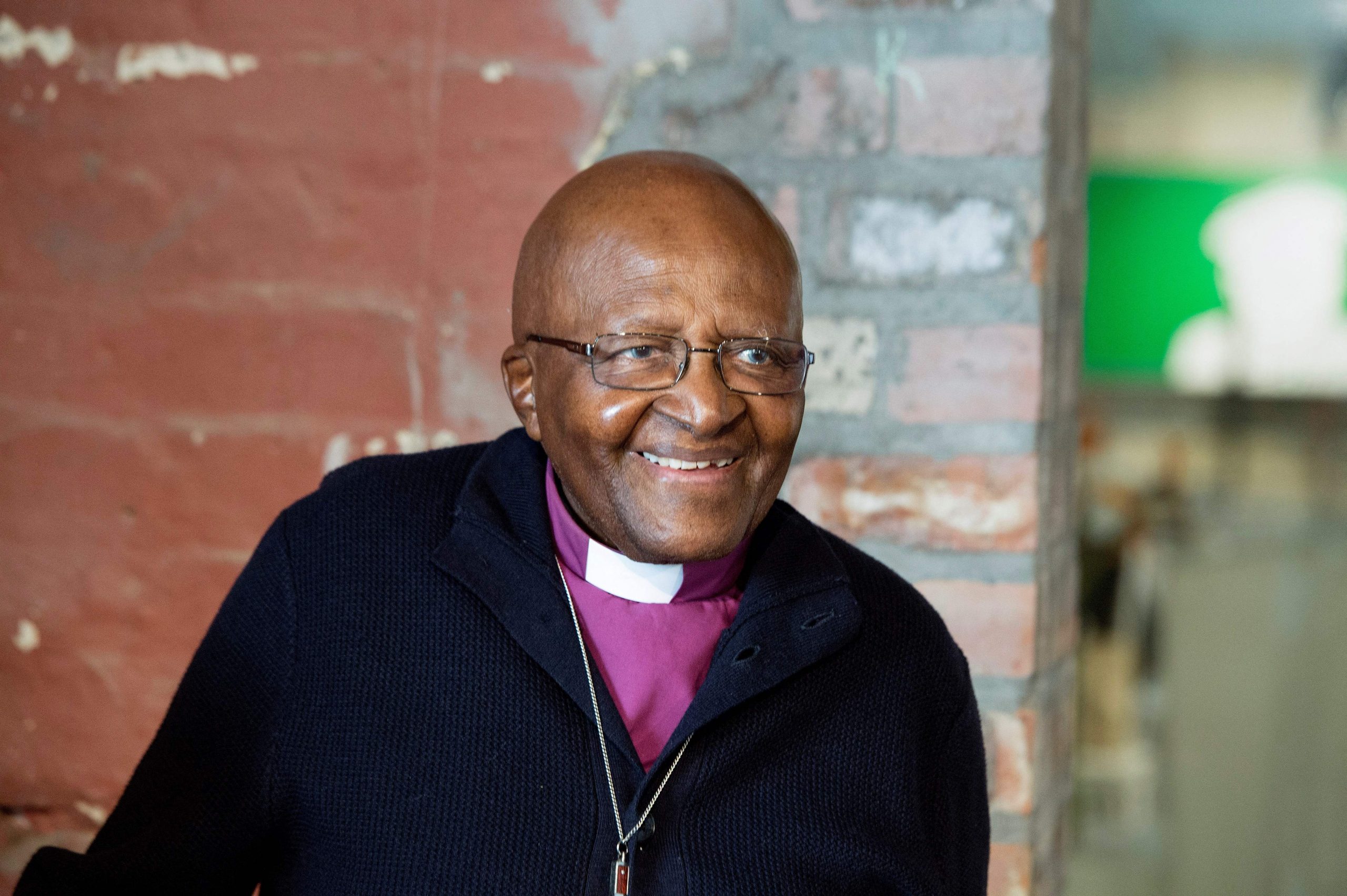 Desmond Tutu photo 2