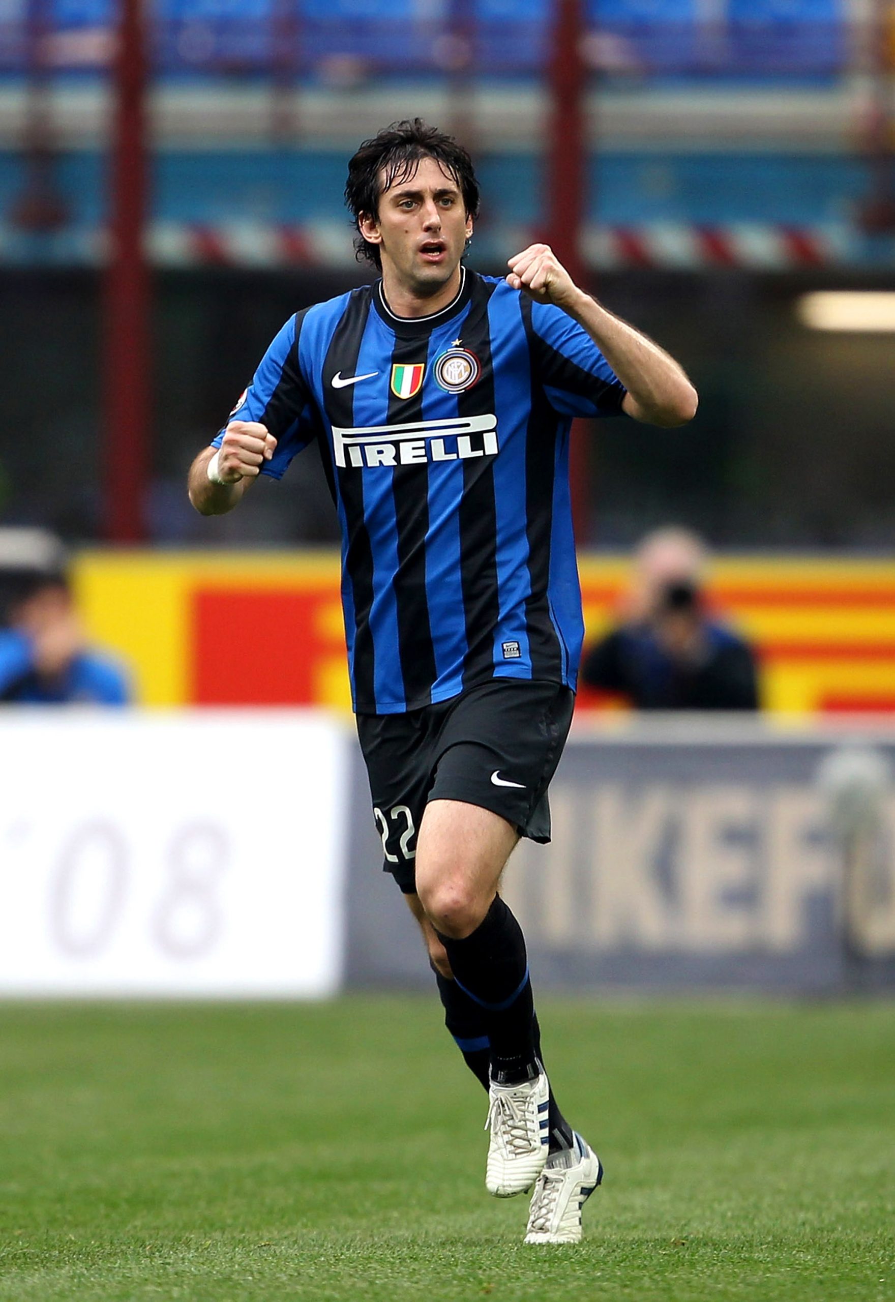 Diego Milito photo 2