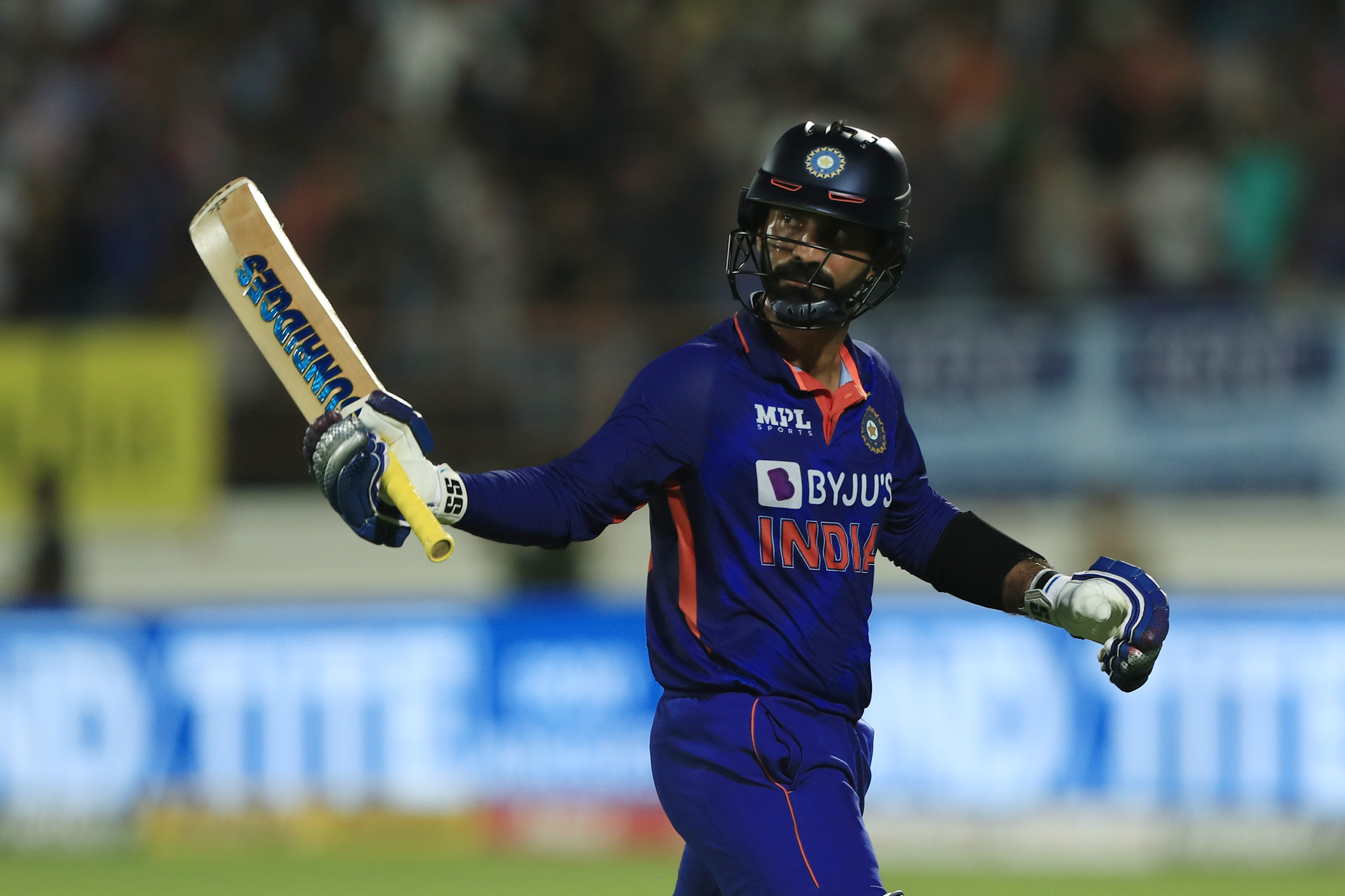 Dinesh Karthik photo 2