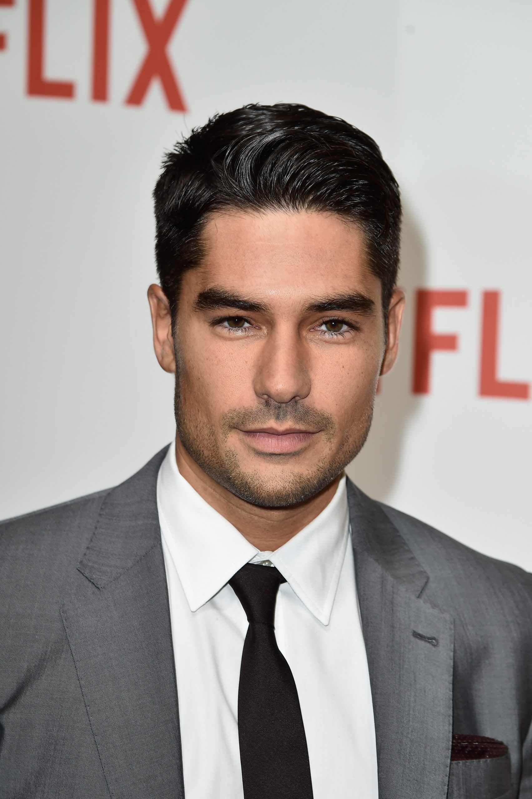 D.J. Cotrona photo