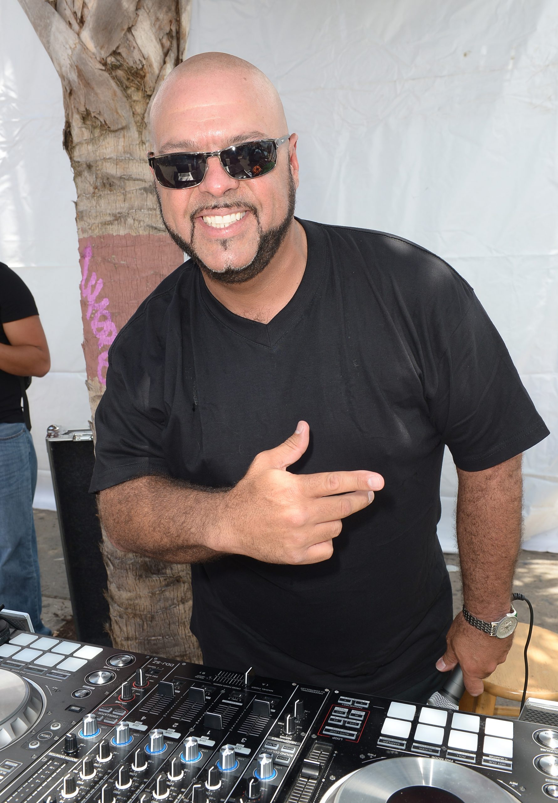 DJ Laz photo