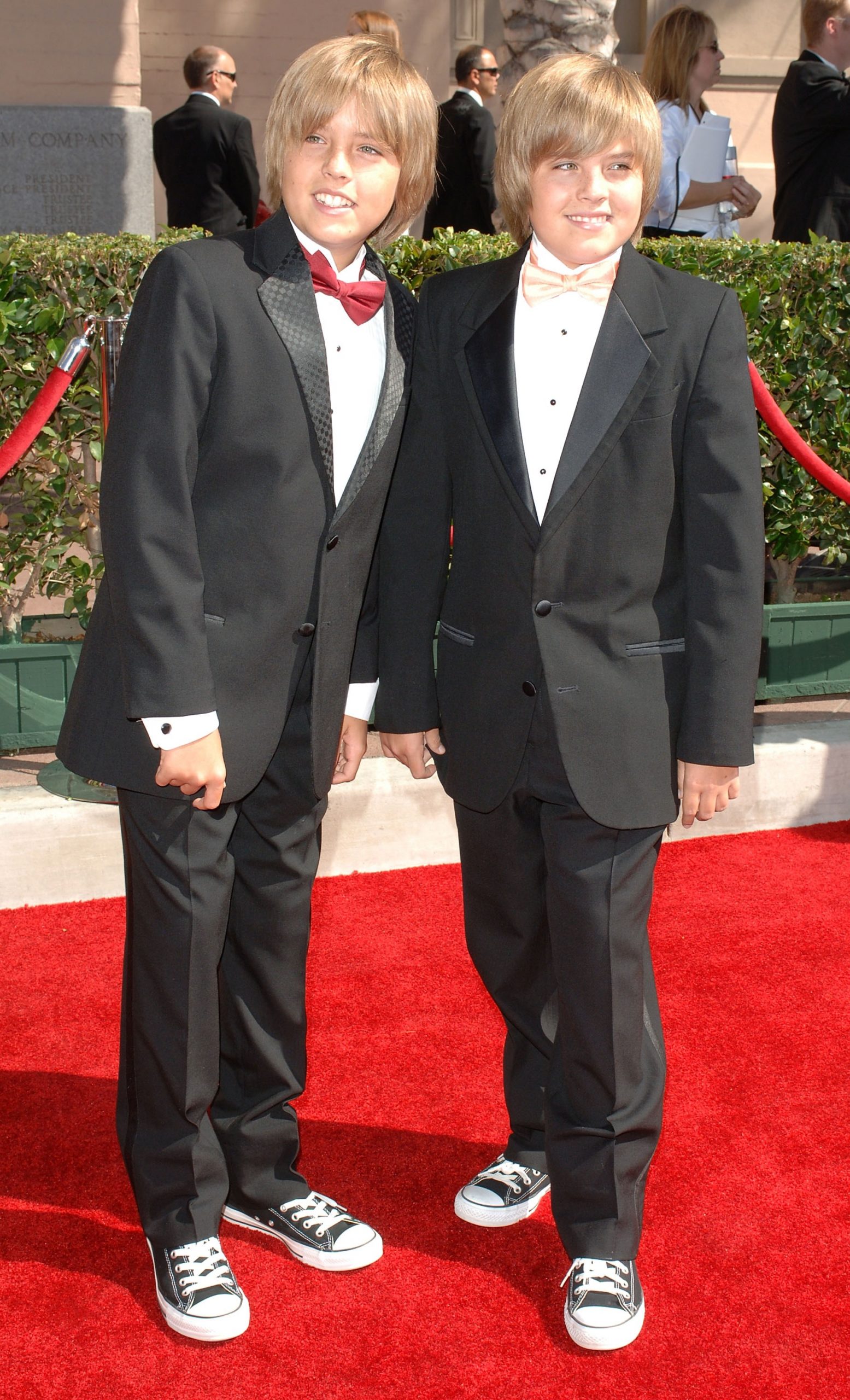 Dylan and Cole Sprouse photo