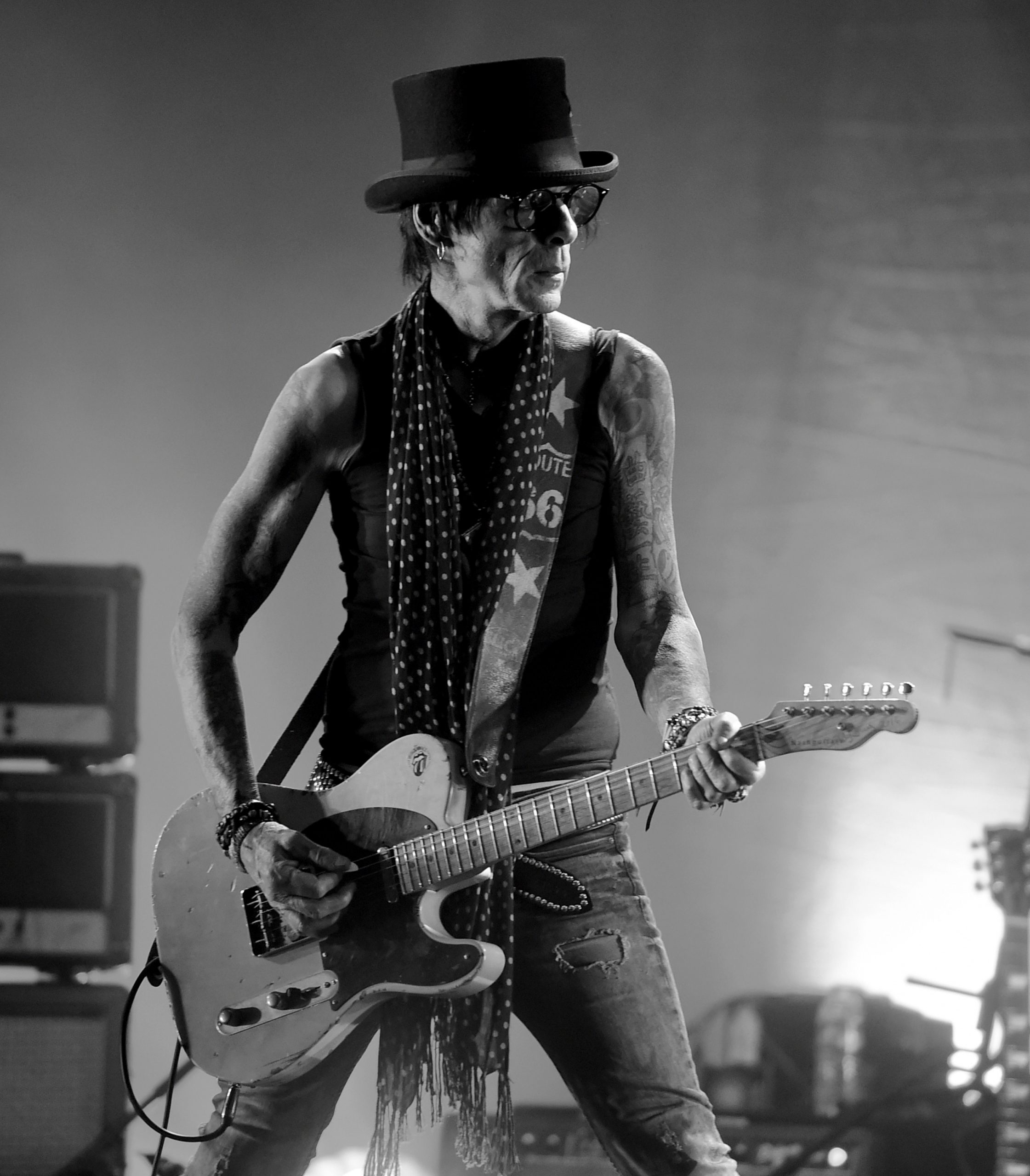 Earl Slick photo