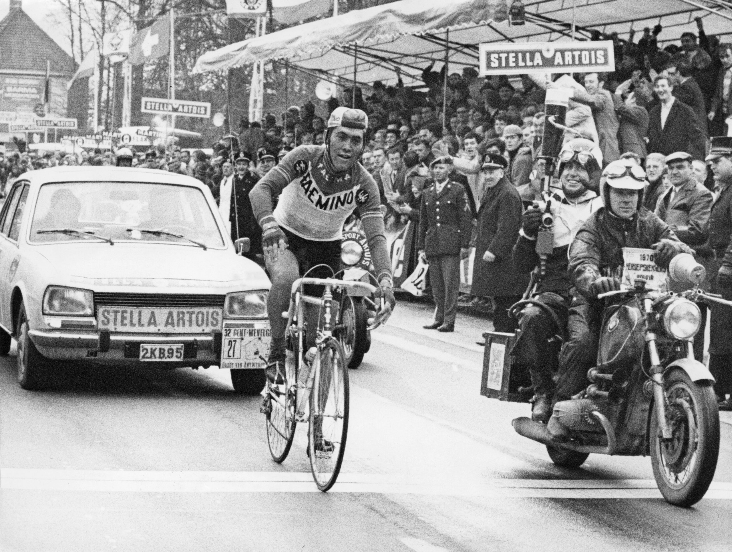 Eddy Merckx photo