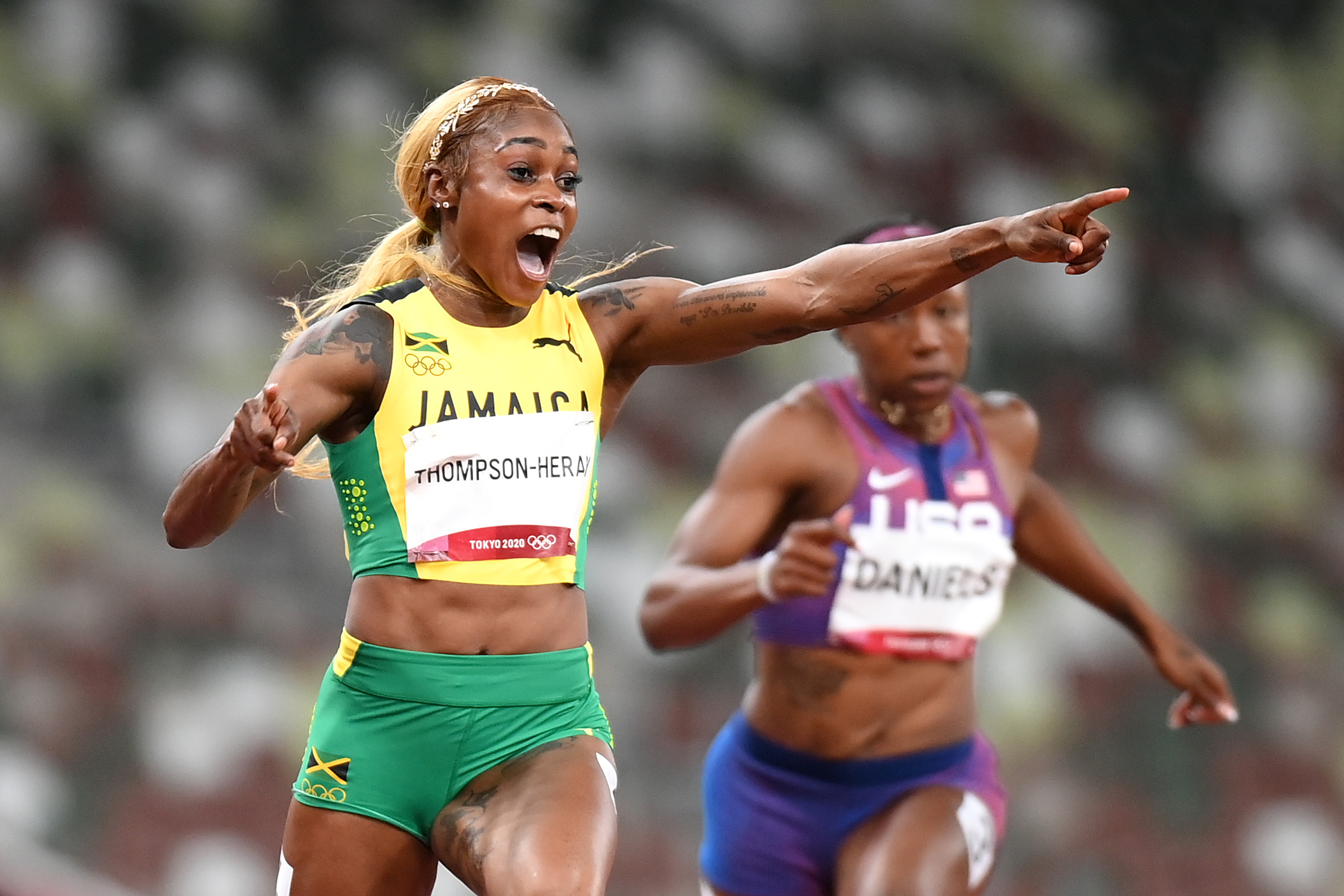 Elaine Thompson photo 3