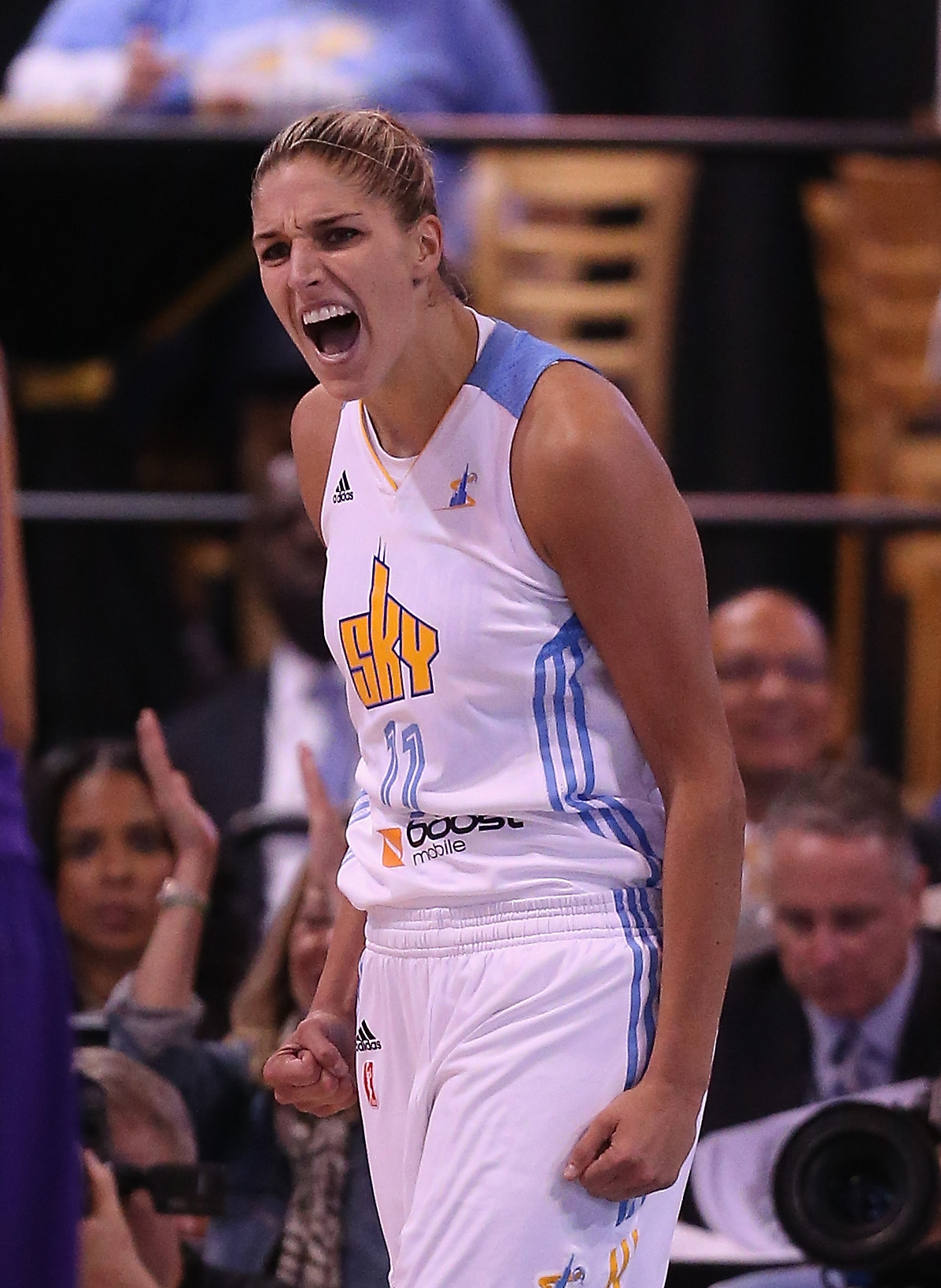 Elena Delle Donne photo 2