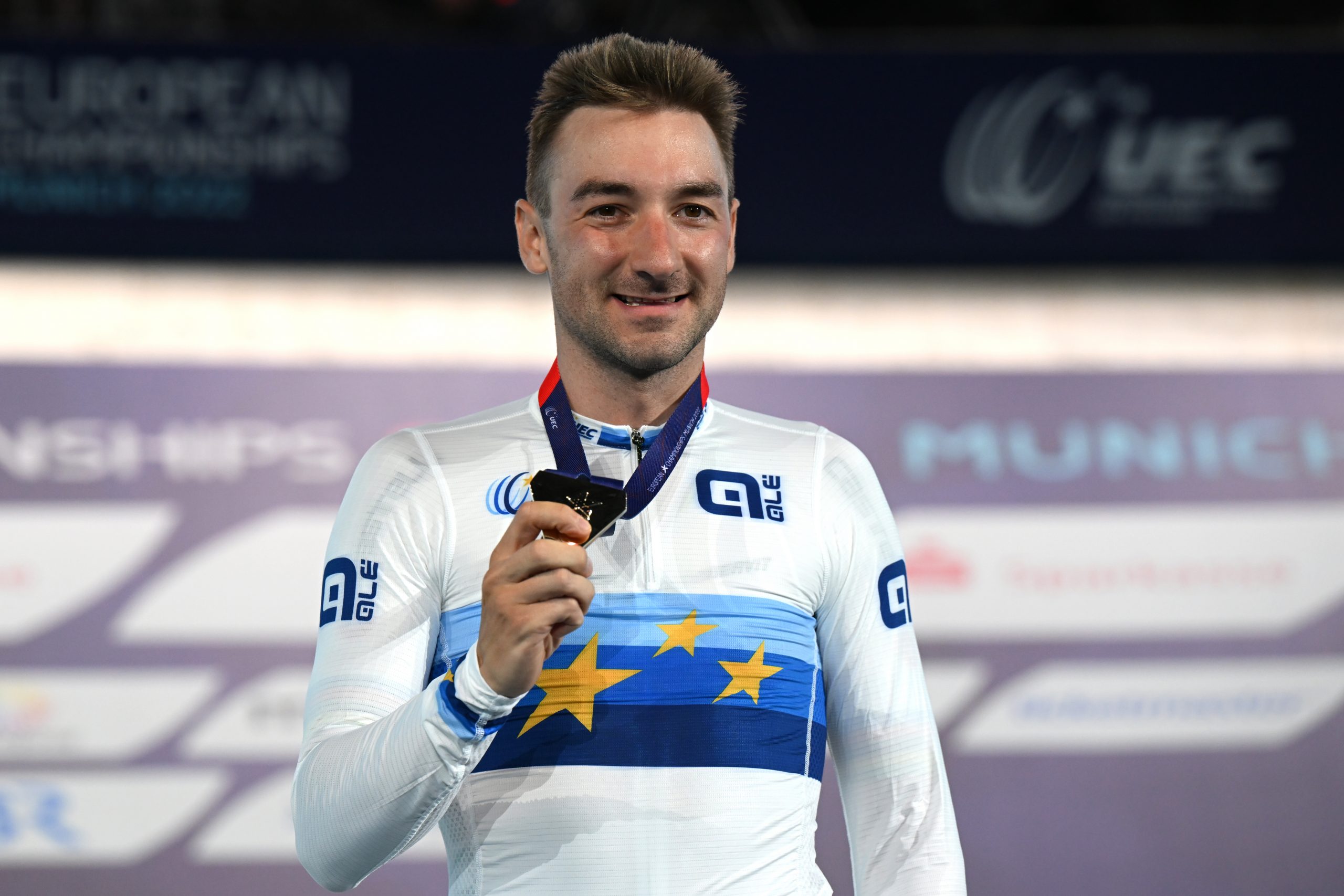 Elia Viviani photo