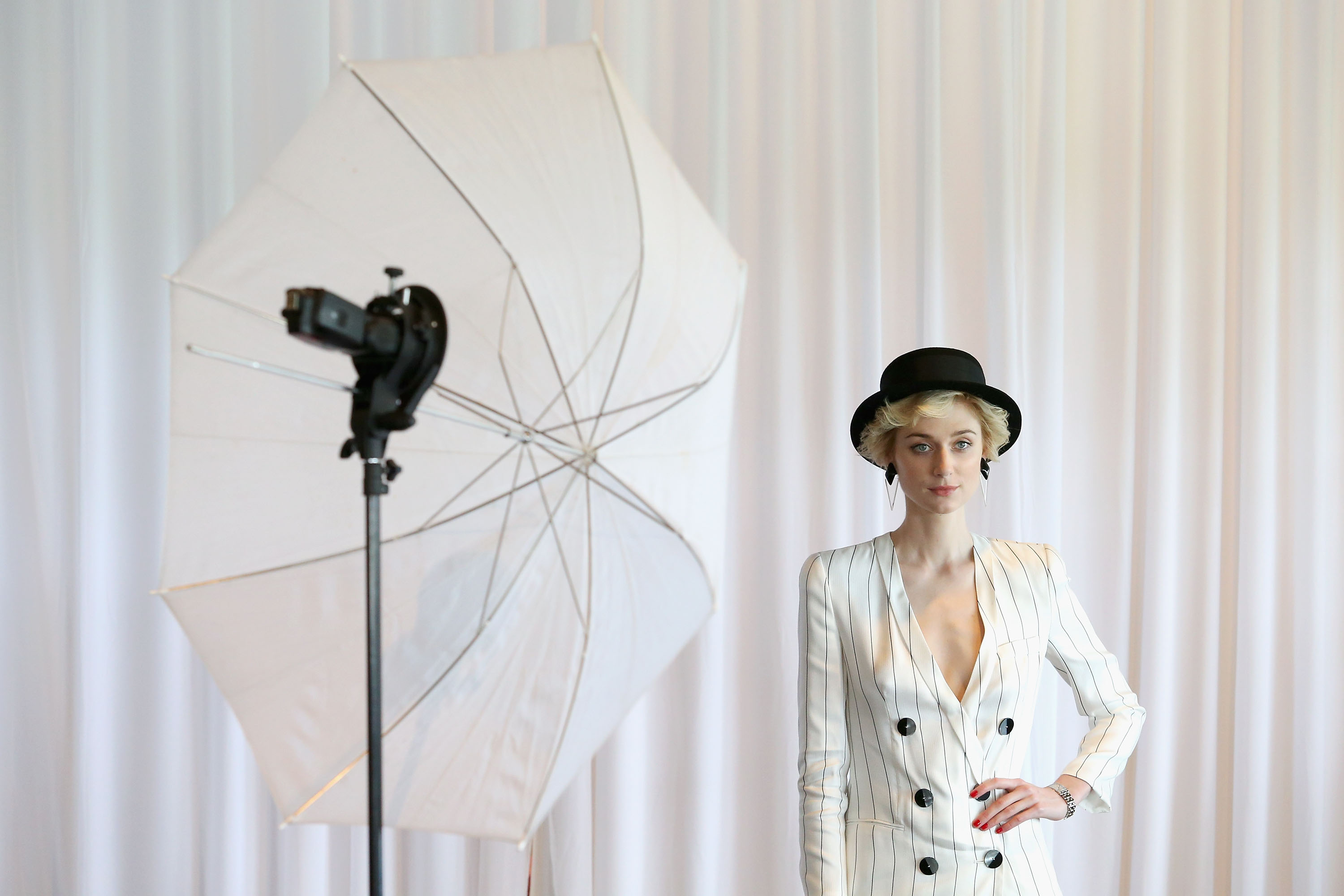 Elizabeth Debicki photo 3