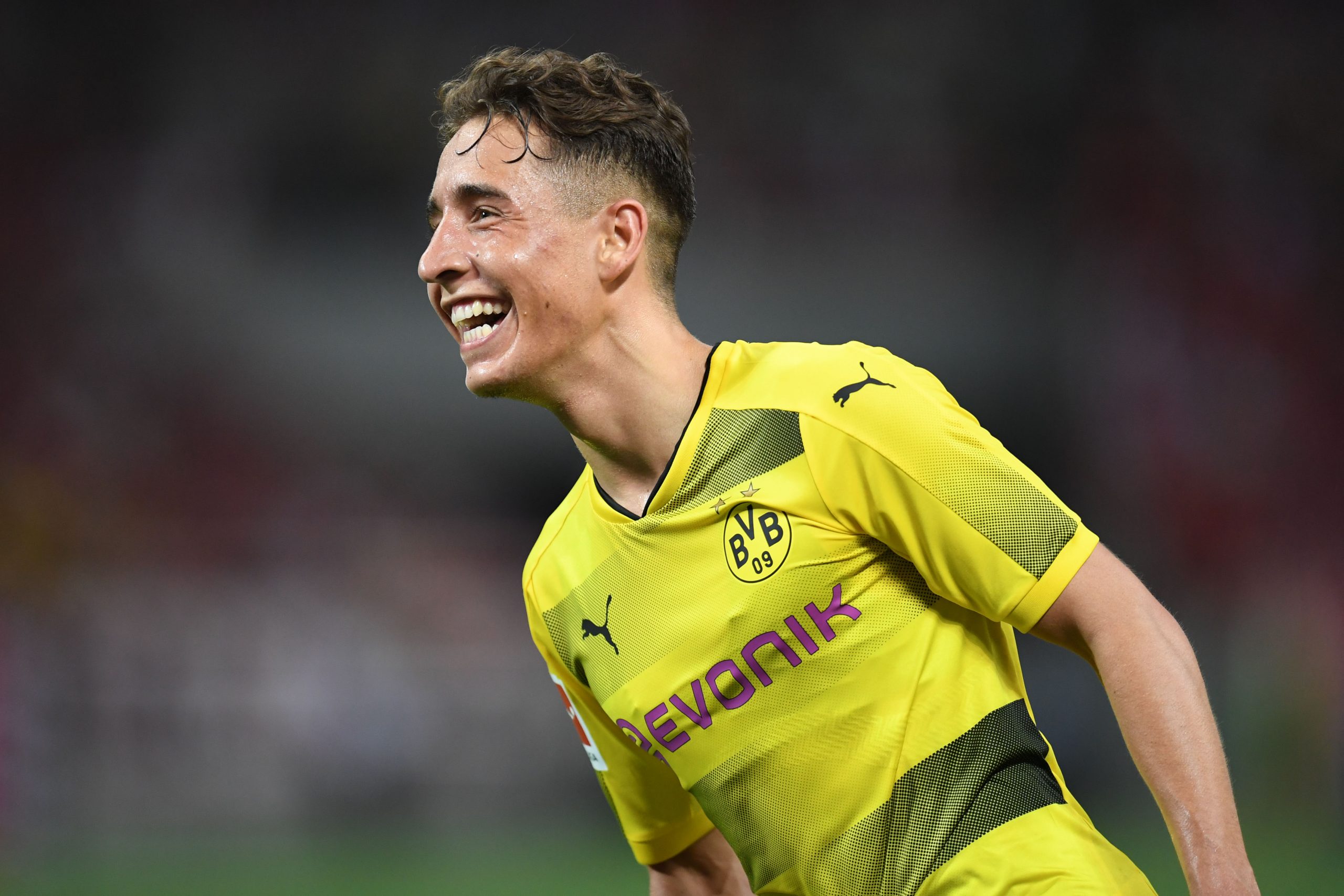 Emre Mor photo 3