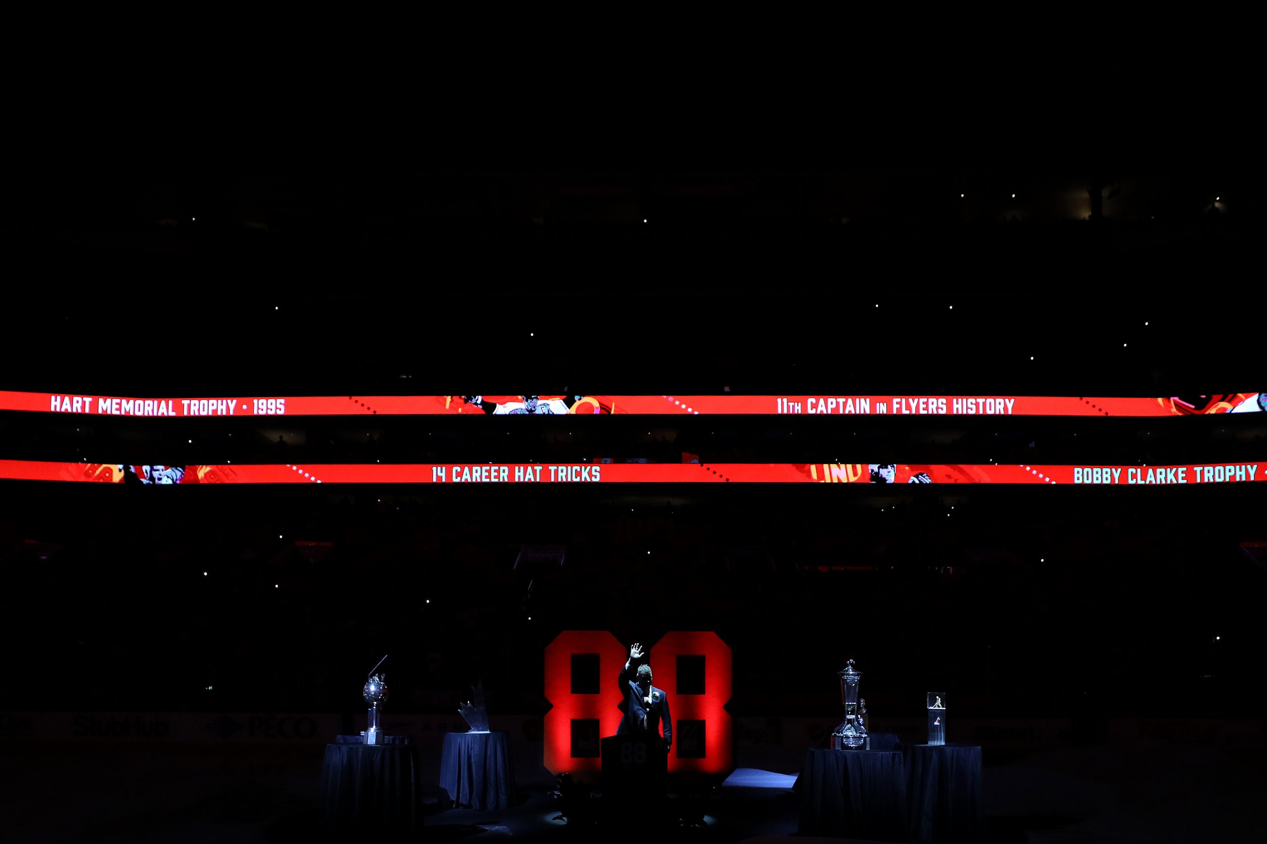 Eric Lindros photo