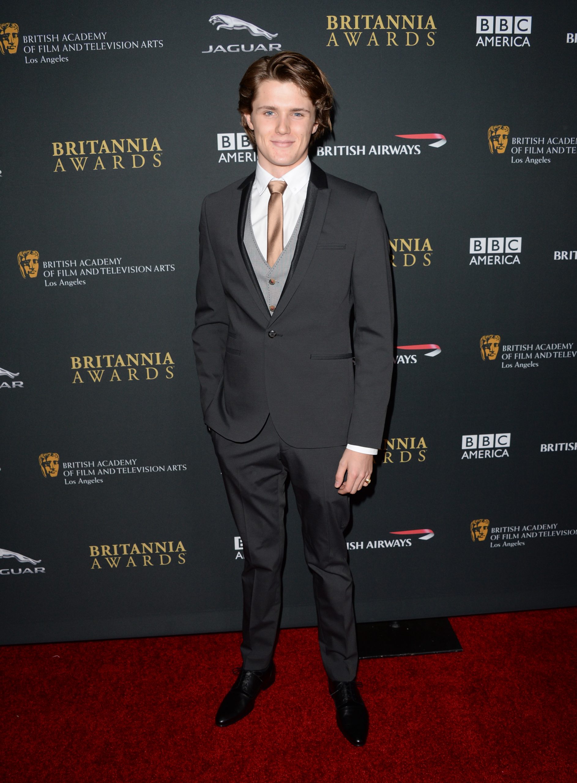 Eugene Simon photo 3