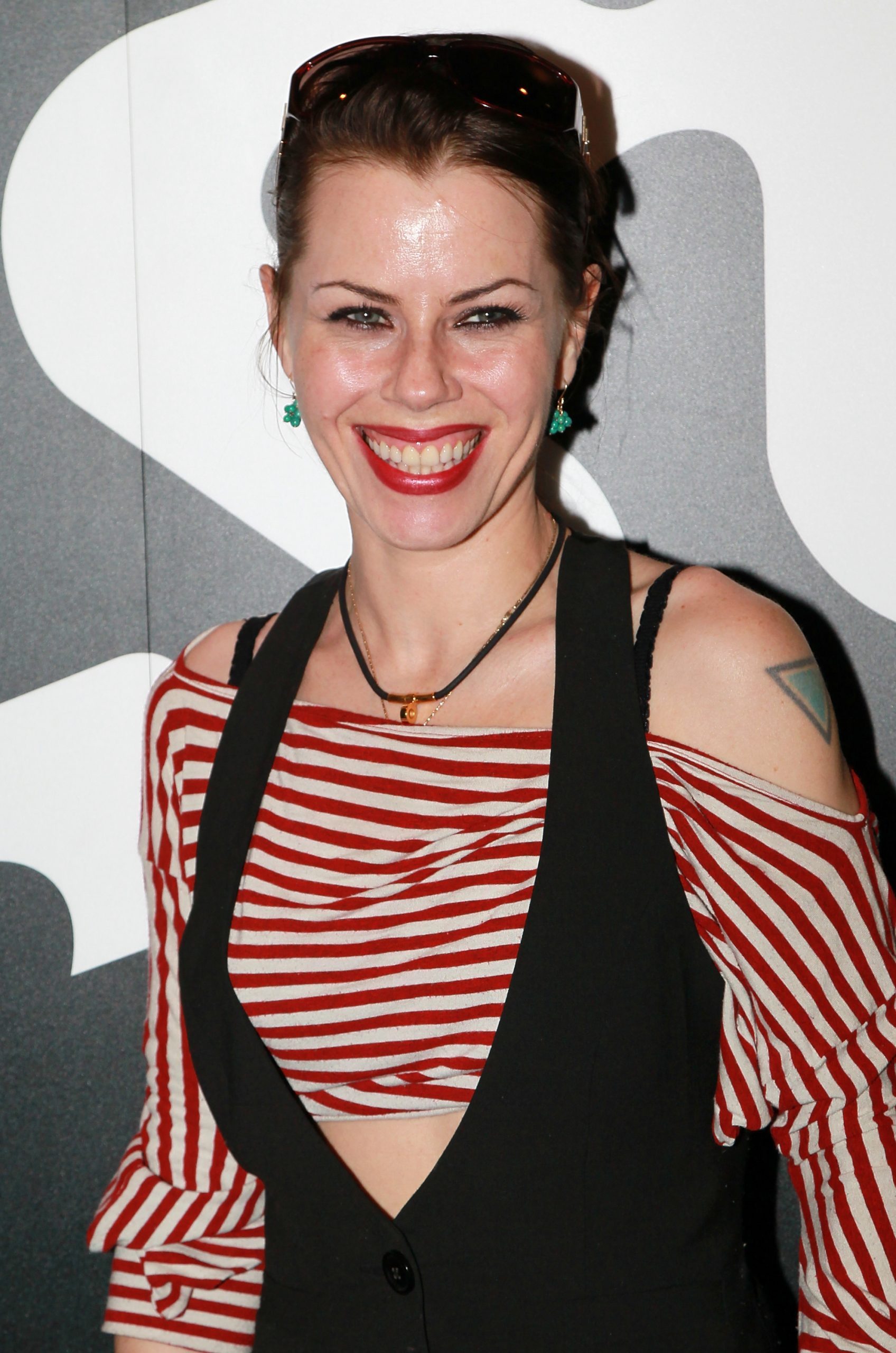 Fairuza Balk photo 2