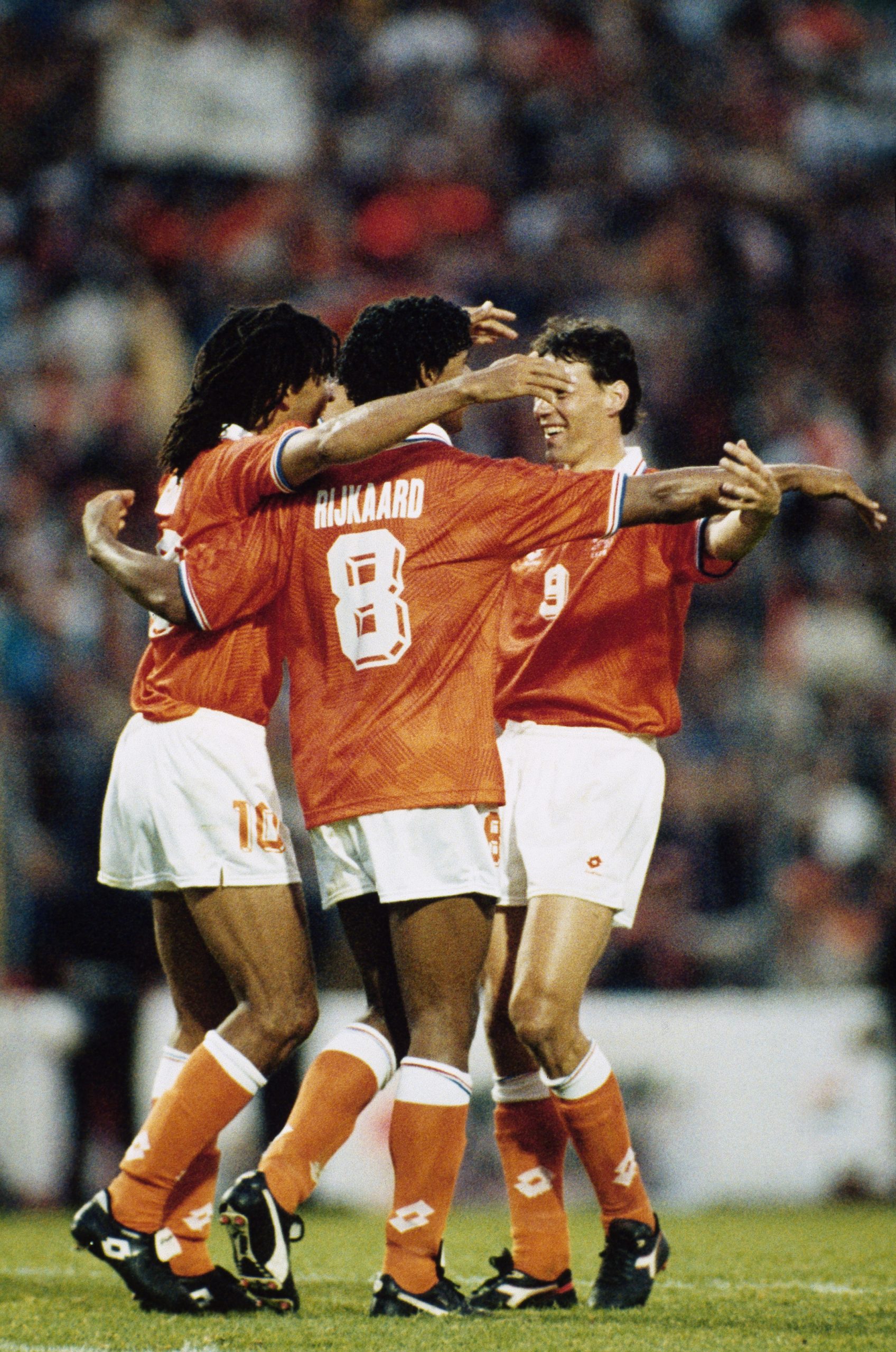 Frank Rijkaard photo