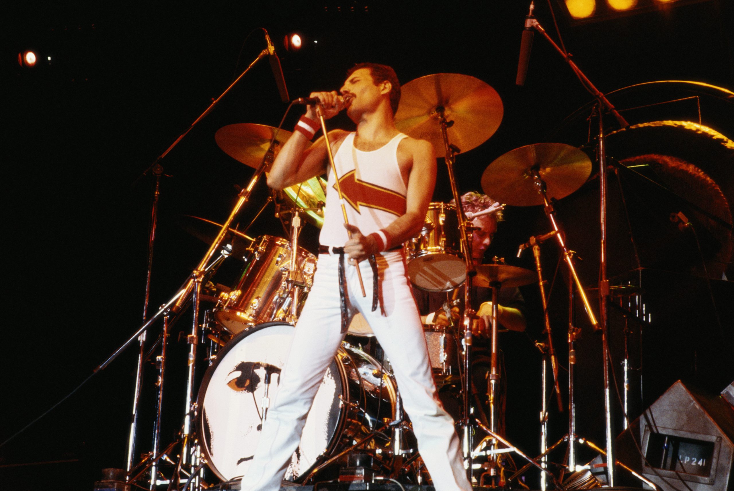 Freddie Mercury photo 2