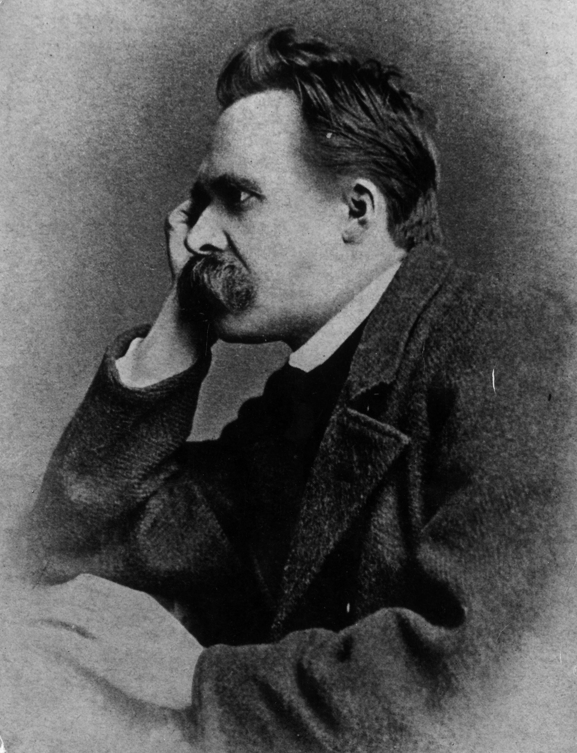 Friedrich Nietzsche photo
