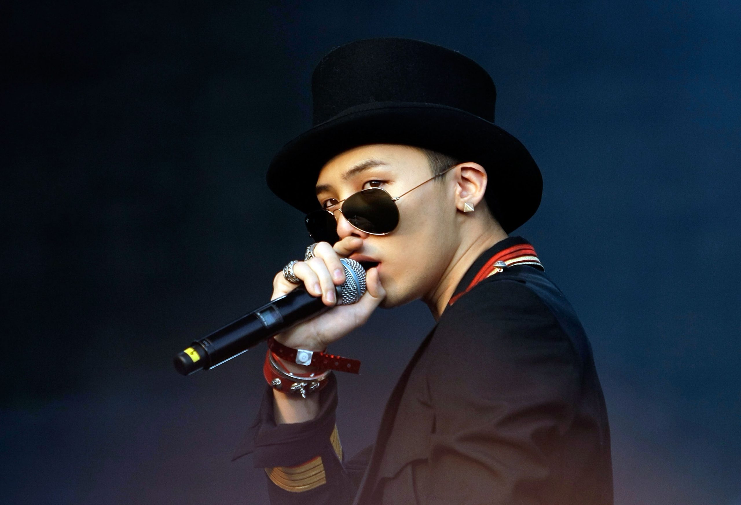 G-Dragon photo 2