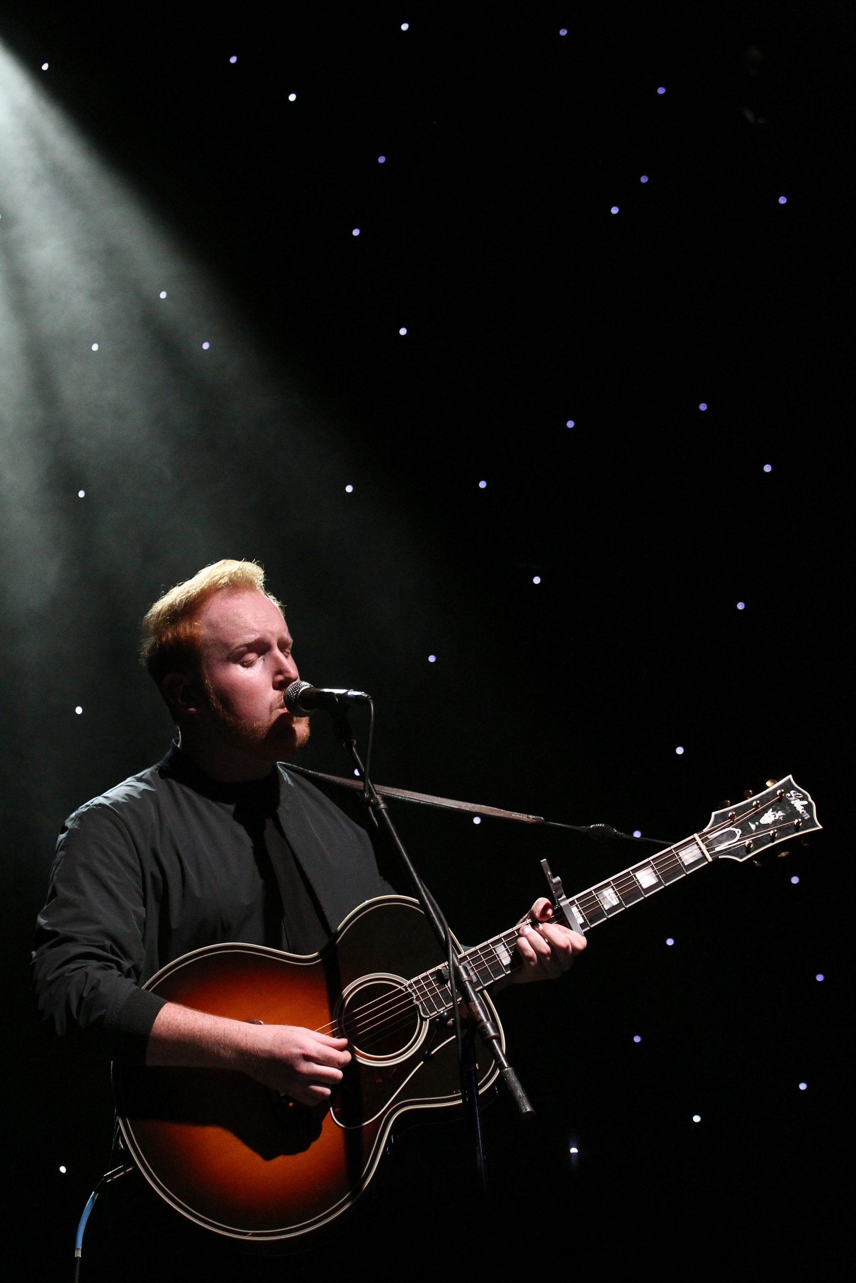 Gavin James photo