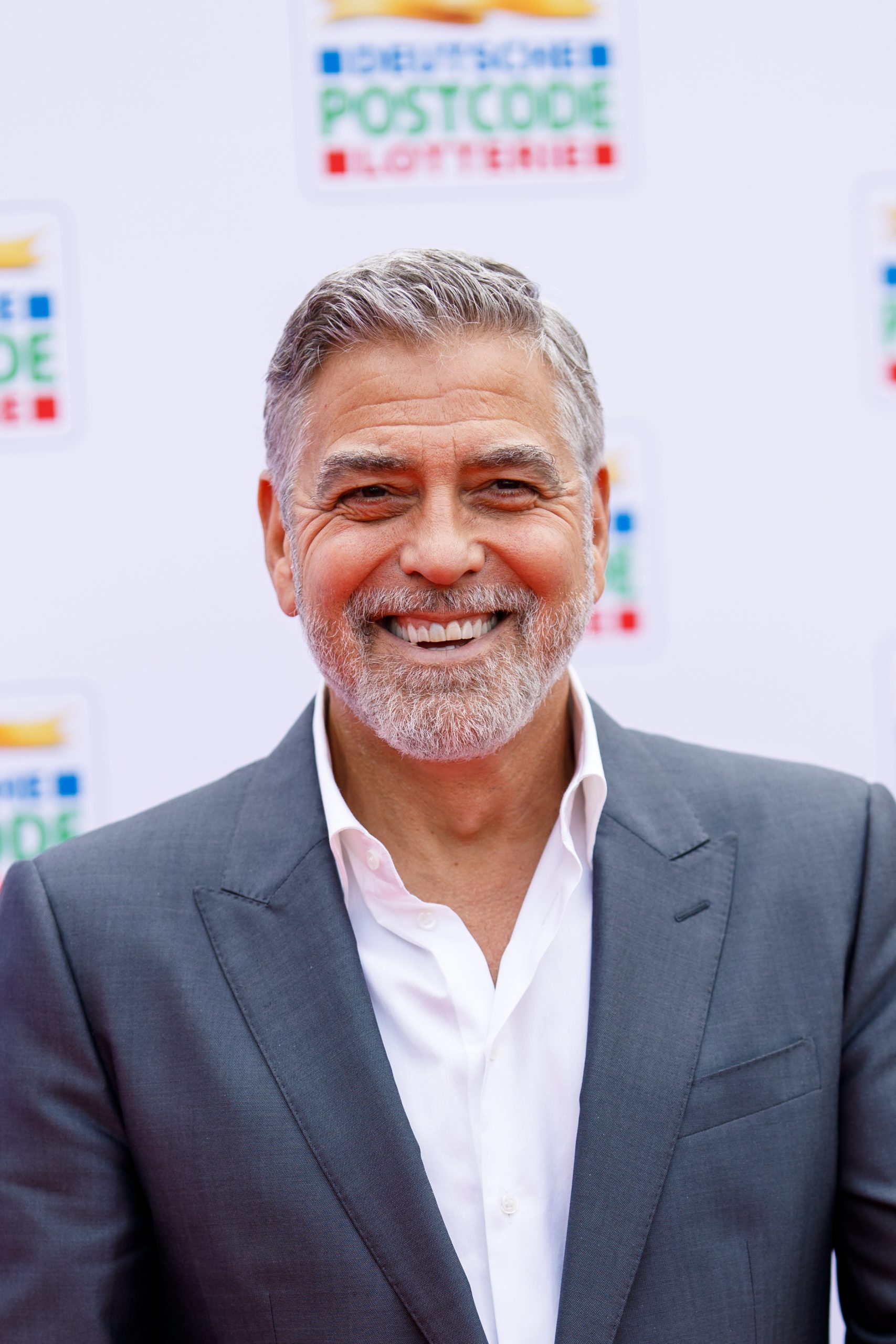 George Clooney photo 3