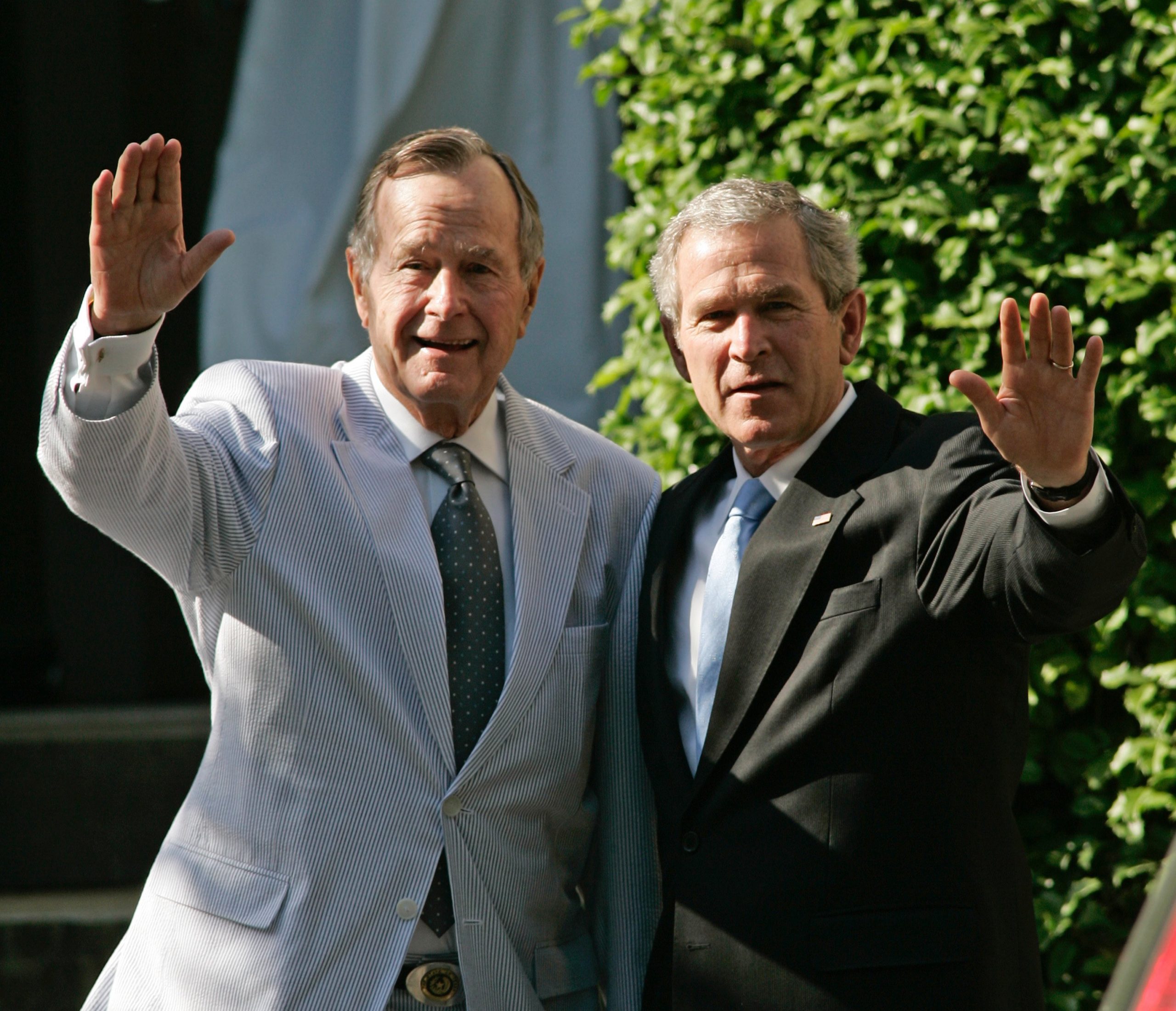 George H. W. Bush photo 2