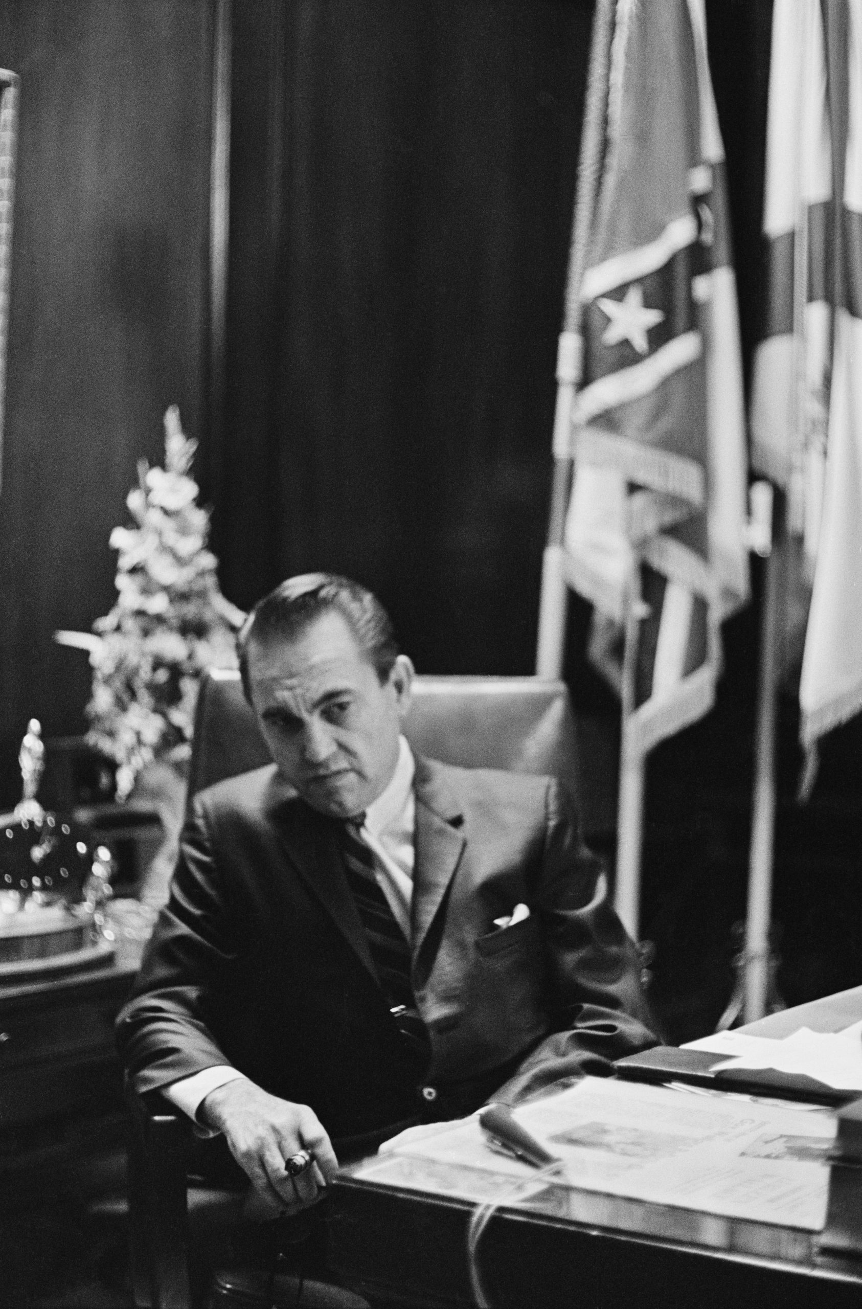 George Wallace photo 2