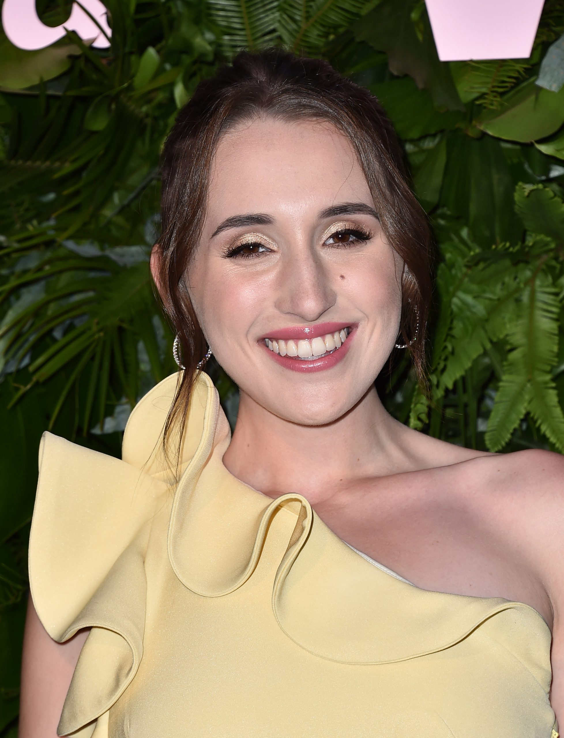 Harley Quinn Smith photo