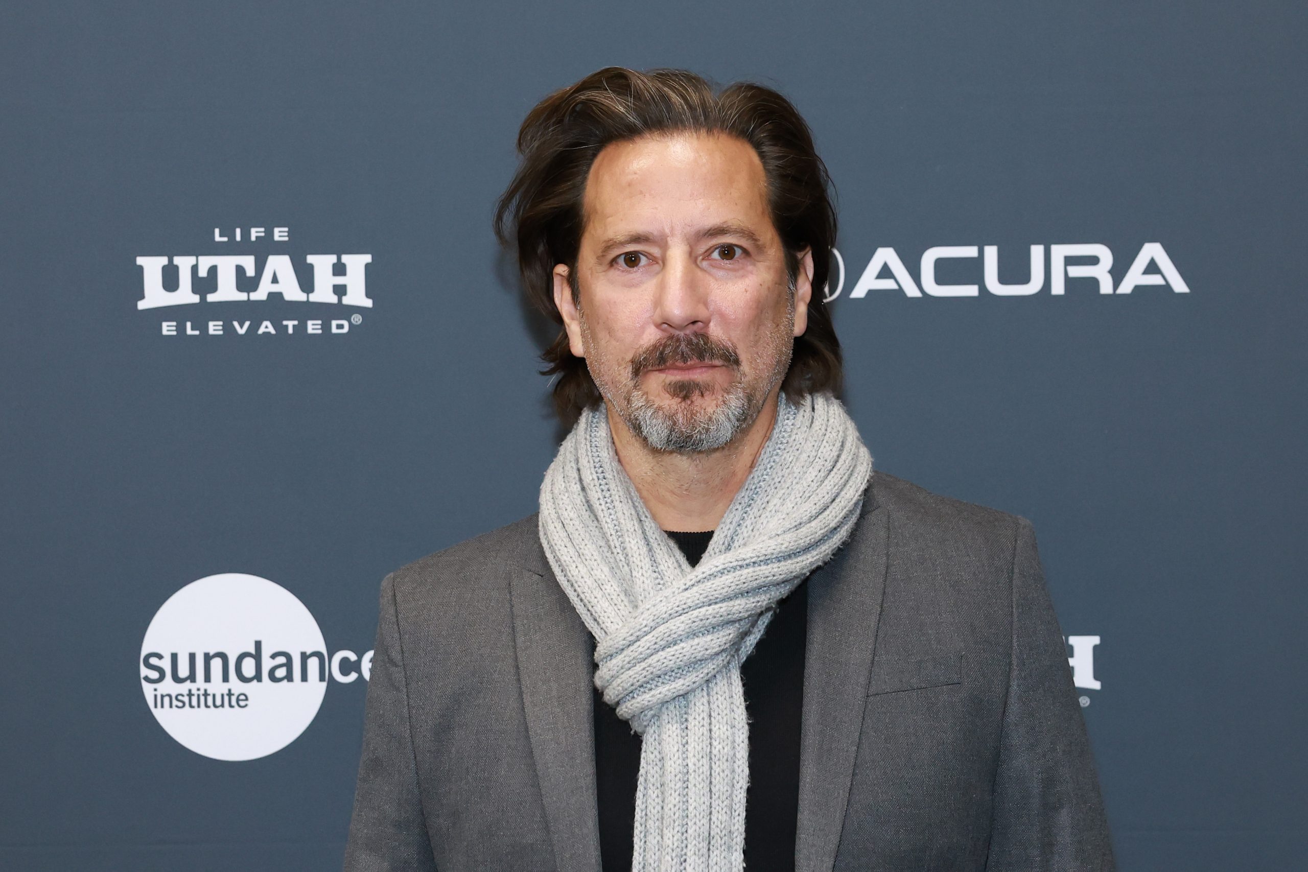 Henry Ian Cusick photo 2