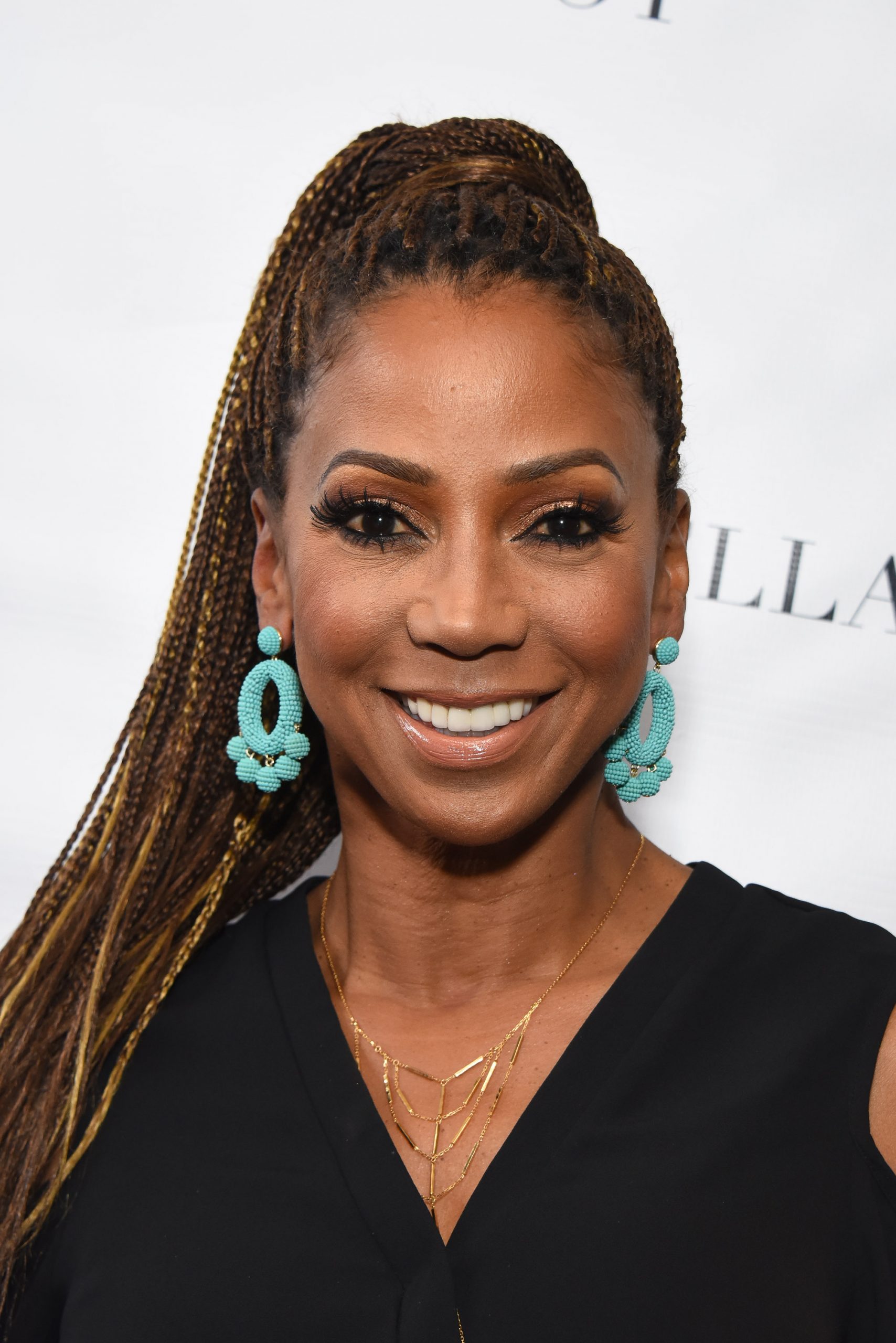 Holly Robinson Peete photo