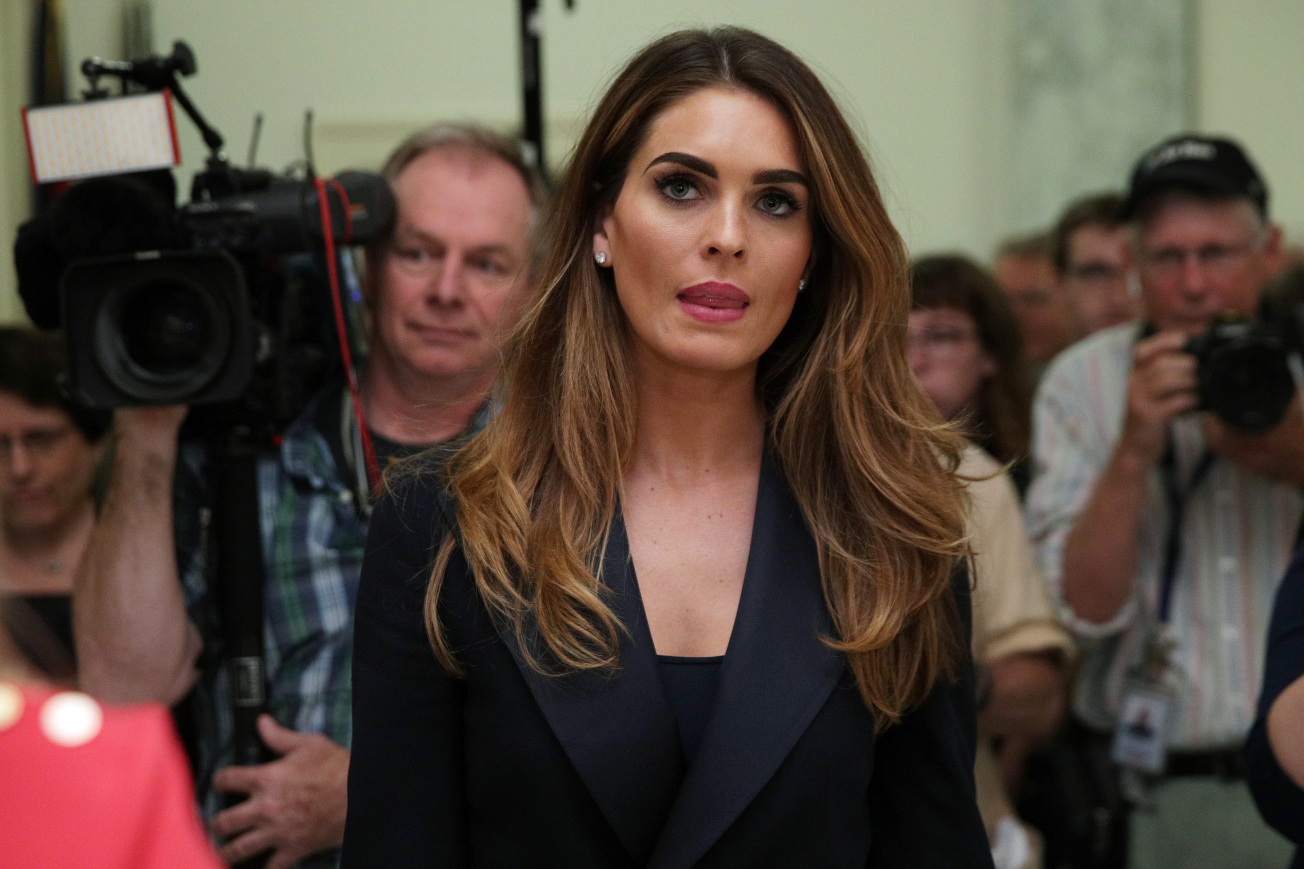 Hope Hicks photo 2