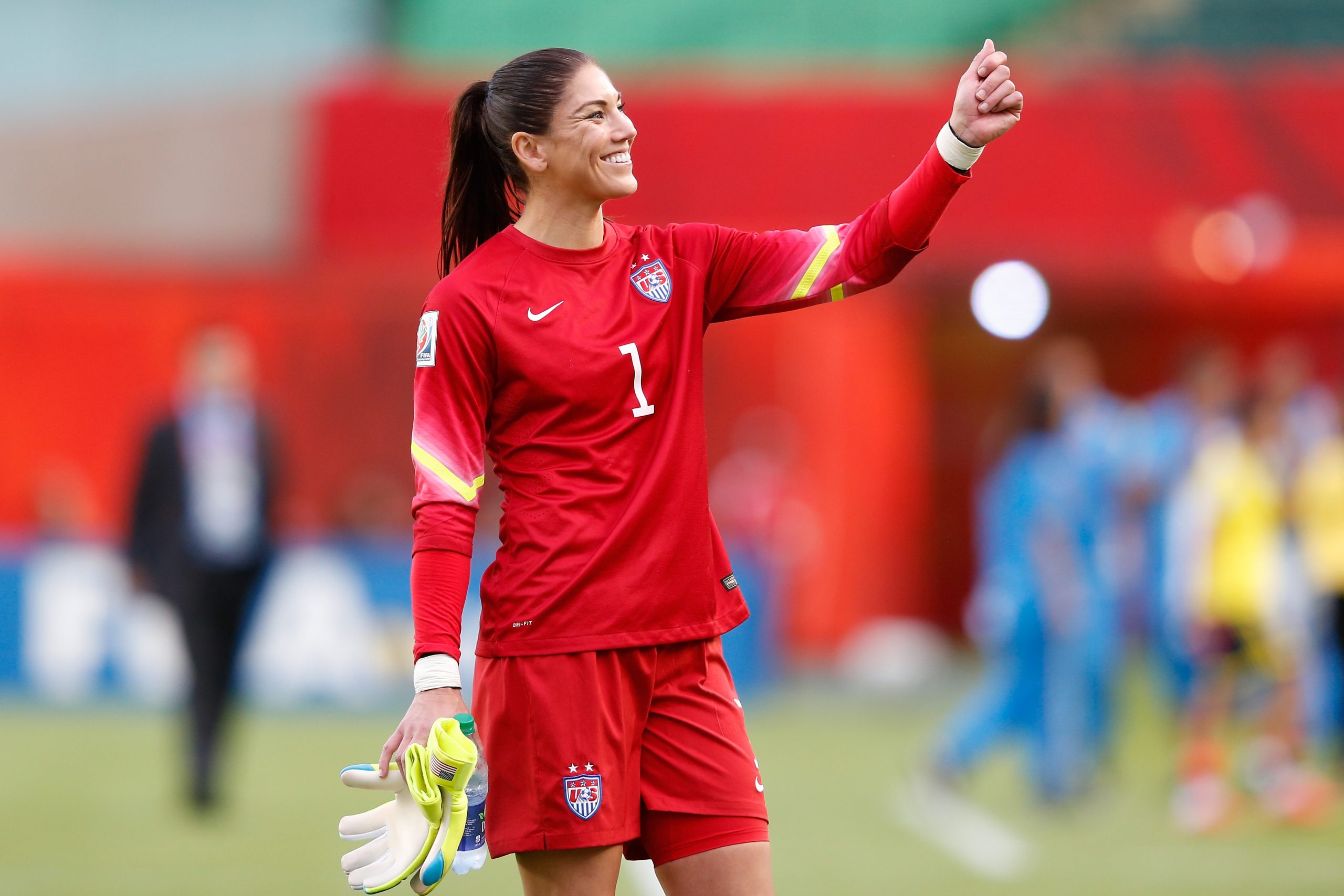 Hope Solo photo 2