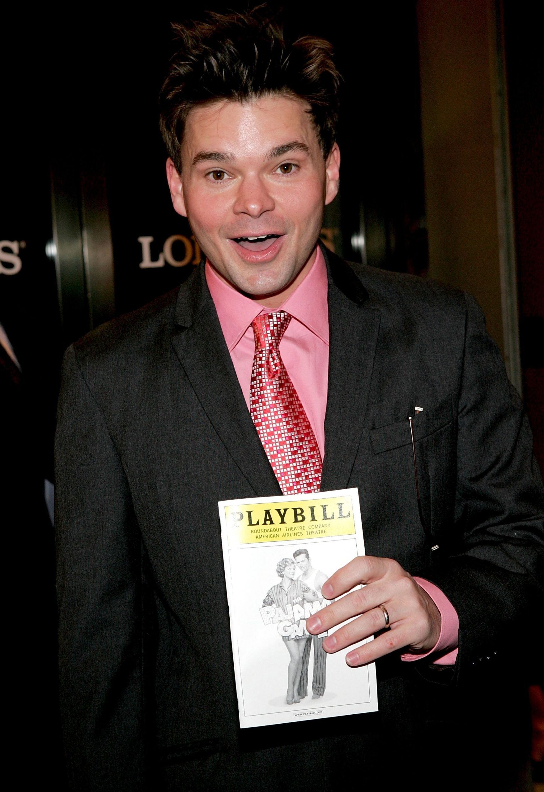 Hunter Foster photo 3