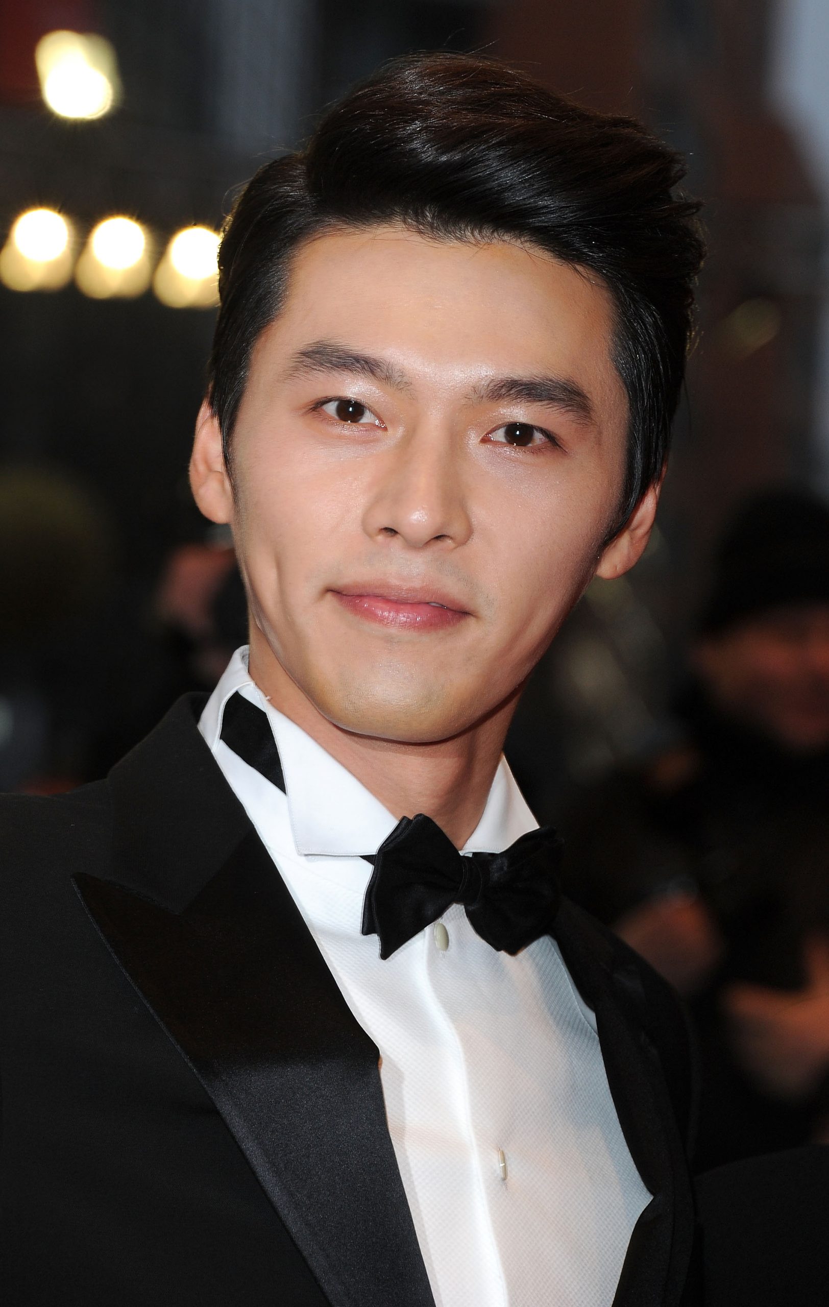 Hyun Bin photo