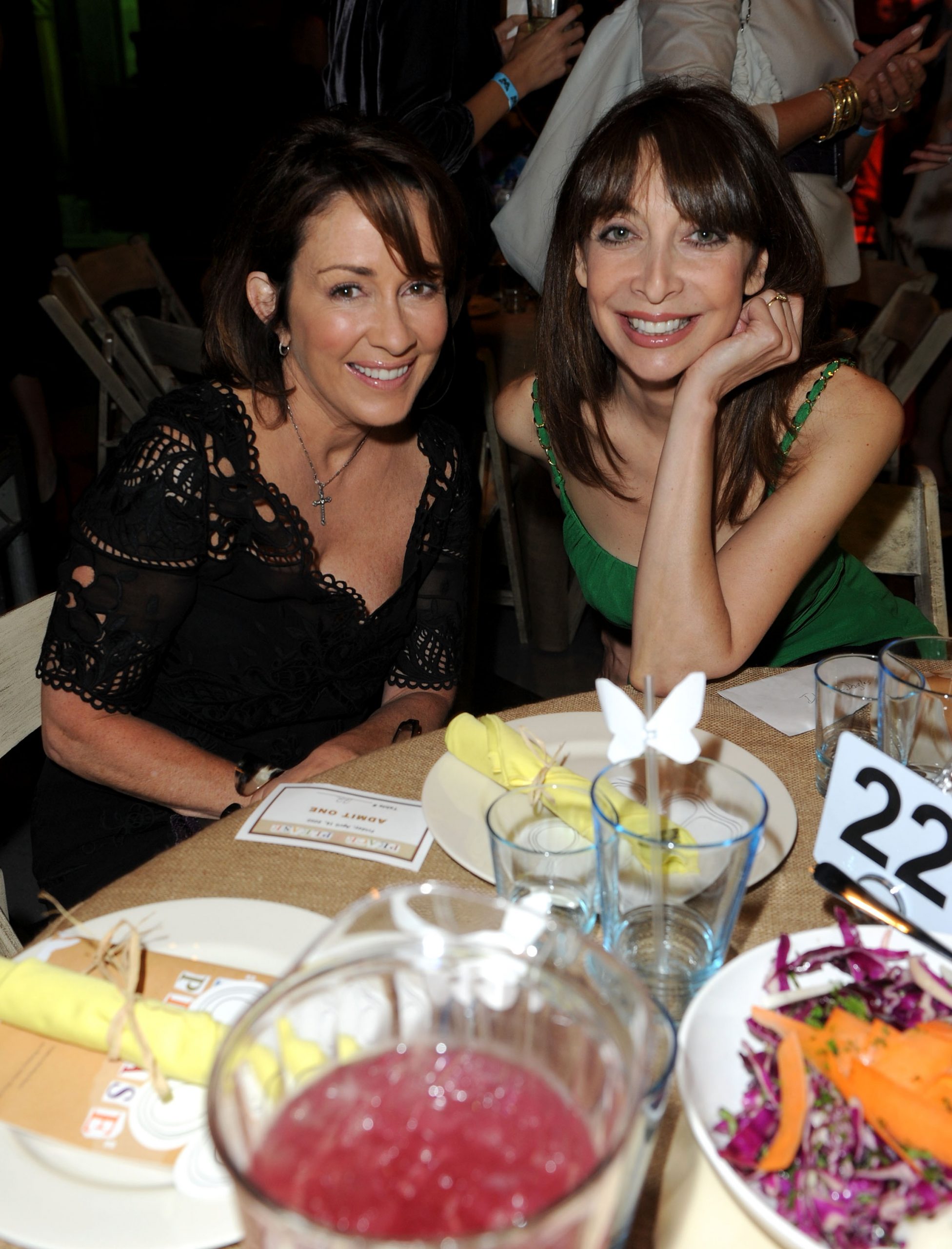 Illeana Douglas photo