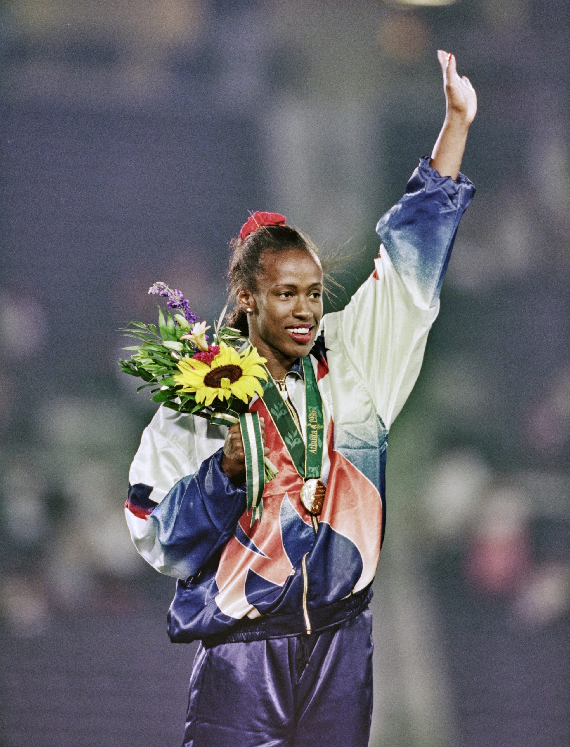 Jackie Joyner-Kersee photo 3