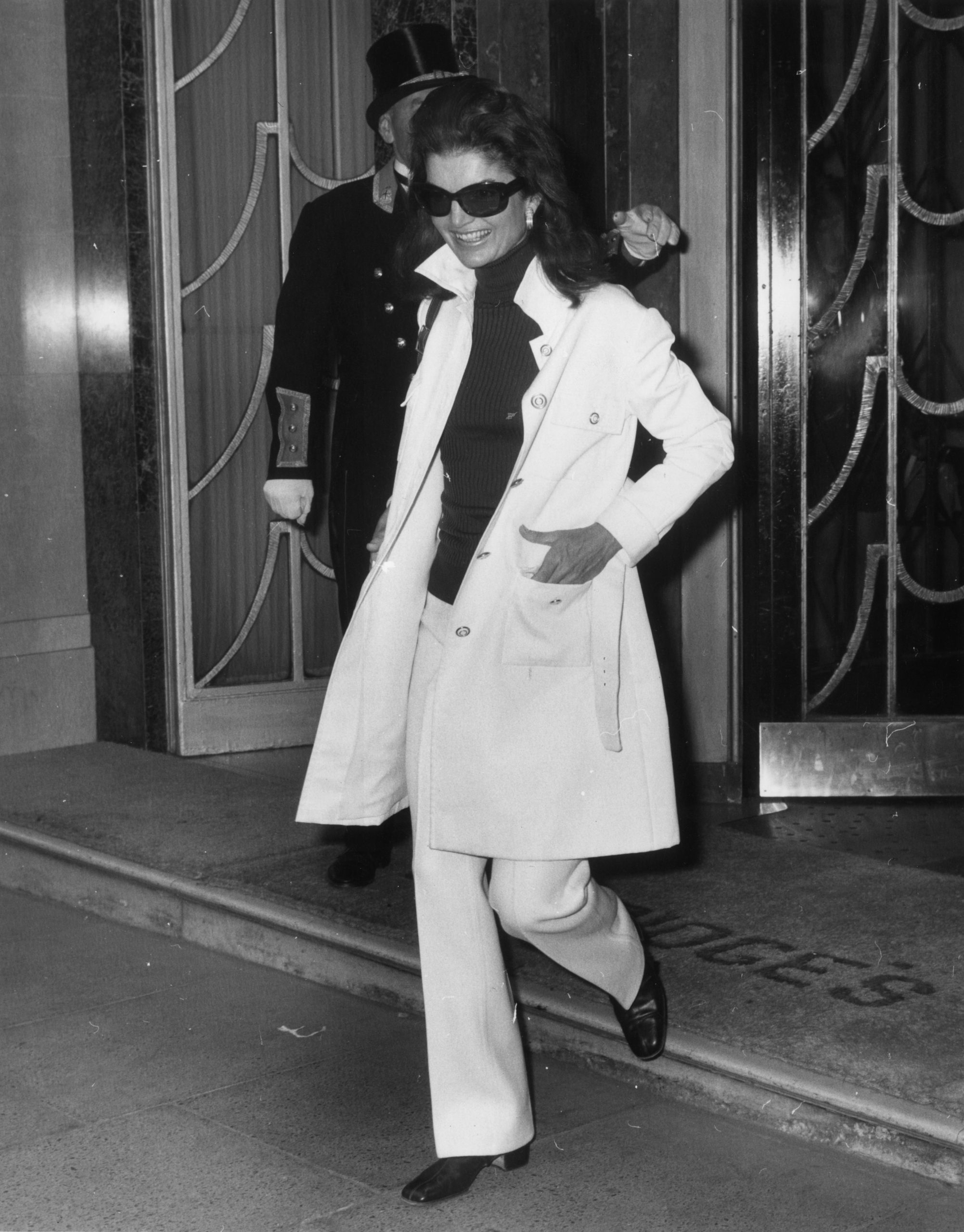 Jacqueline Kennedy Onassis photo 3
