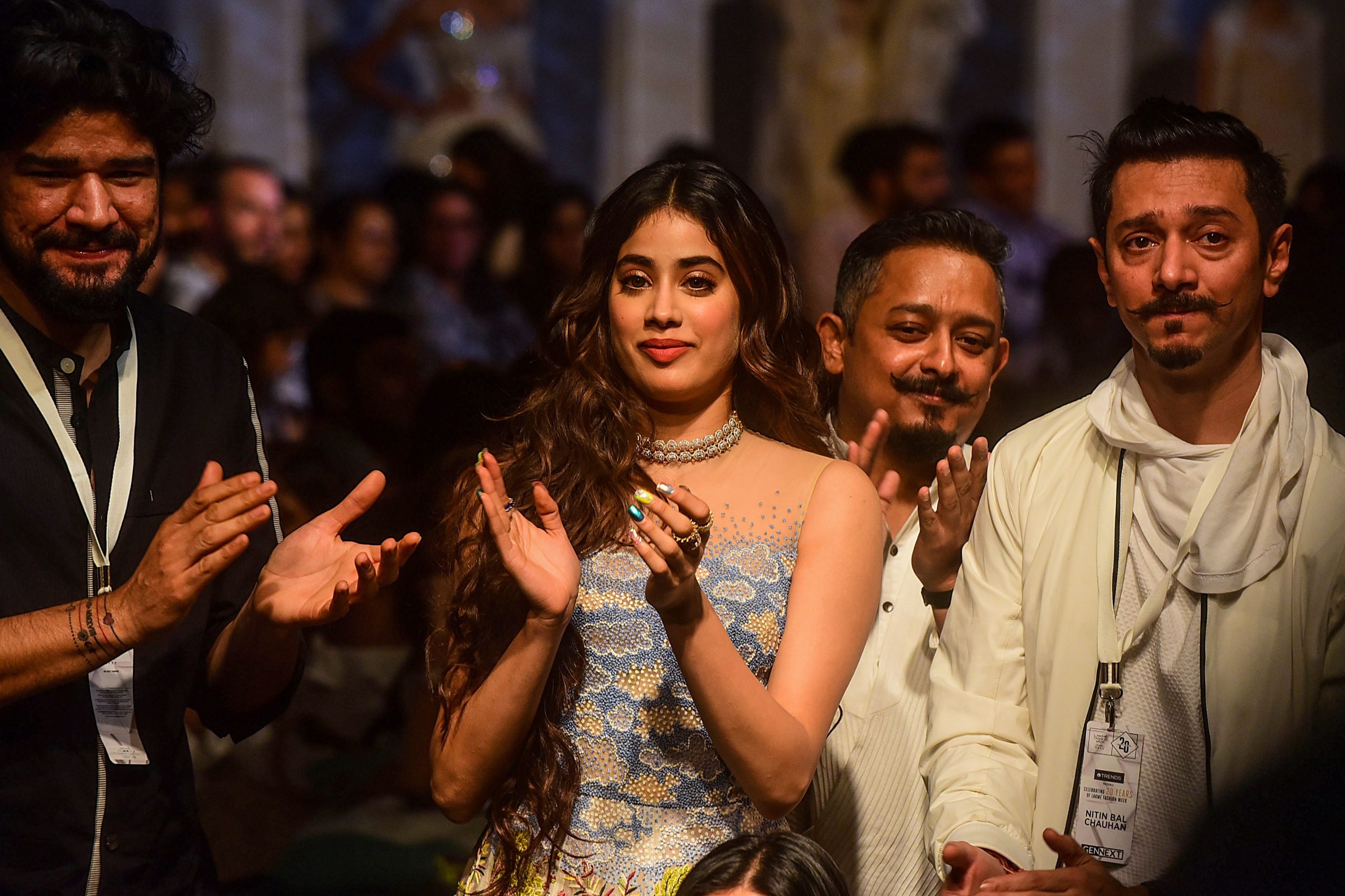 Janhvi Kapoor photo 2