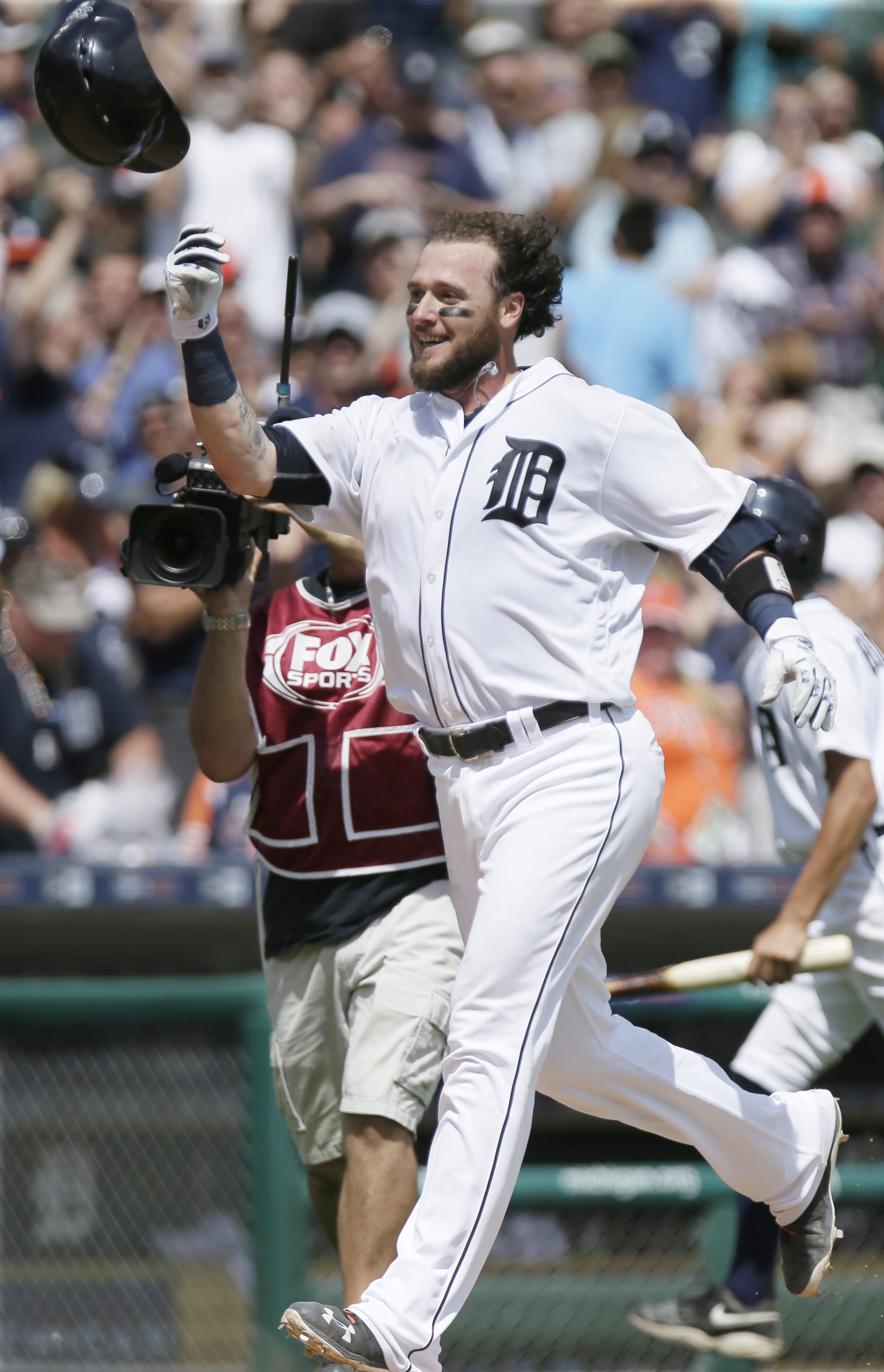 Jarrod Saltalamacchia photo